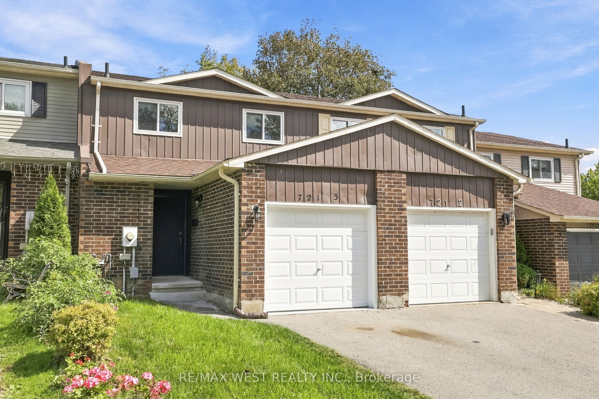 721 Cricklewood Drive 3