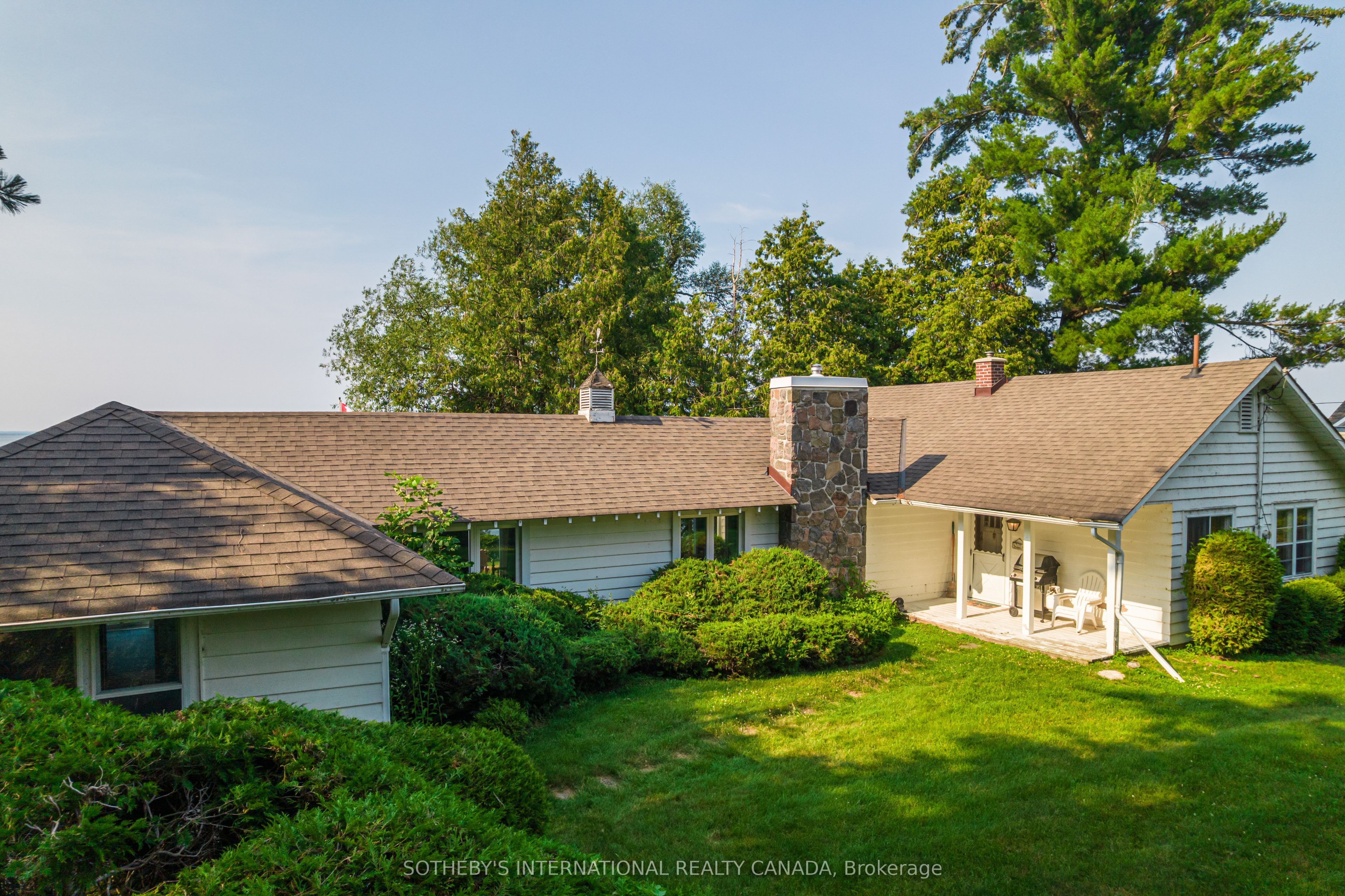 104 Hedge Road