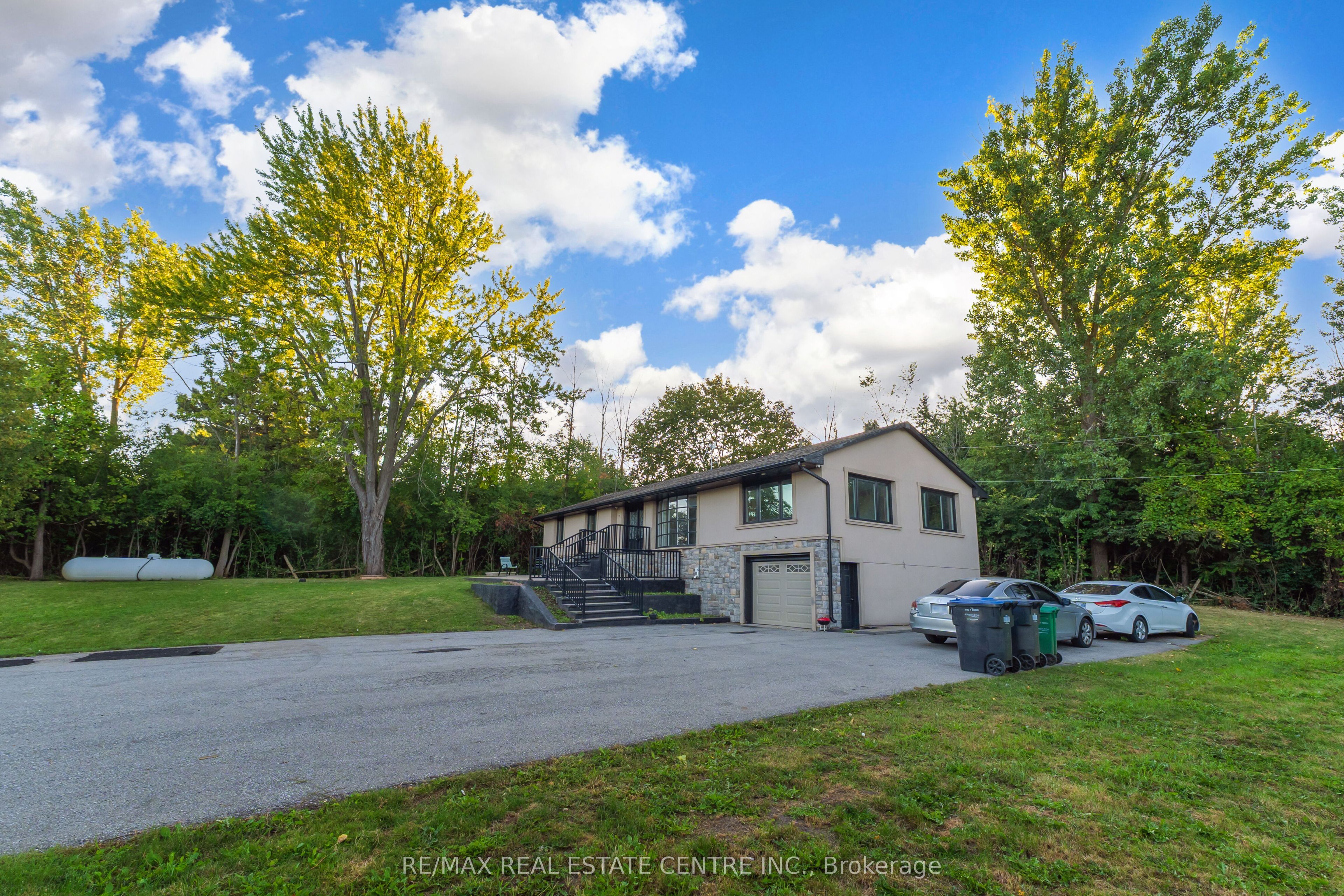 1910 Olde Base Line Road
