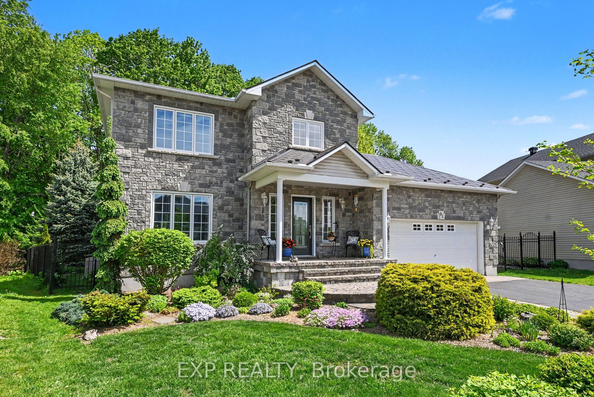 91 Rembrandt Drive