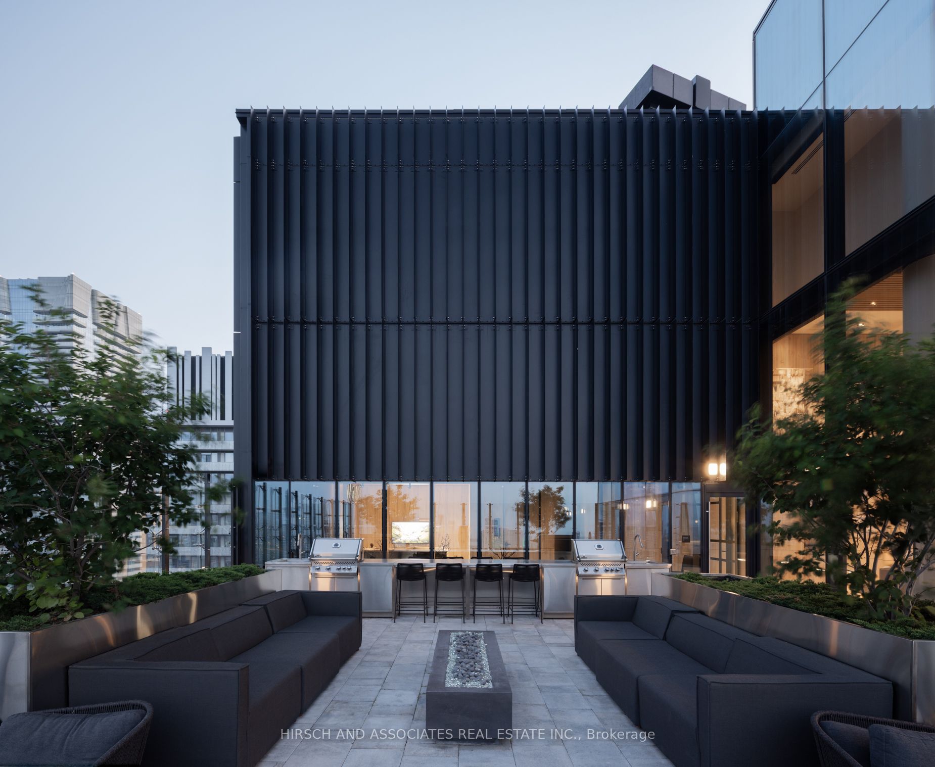 55 Charles Street E 1103