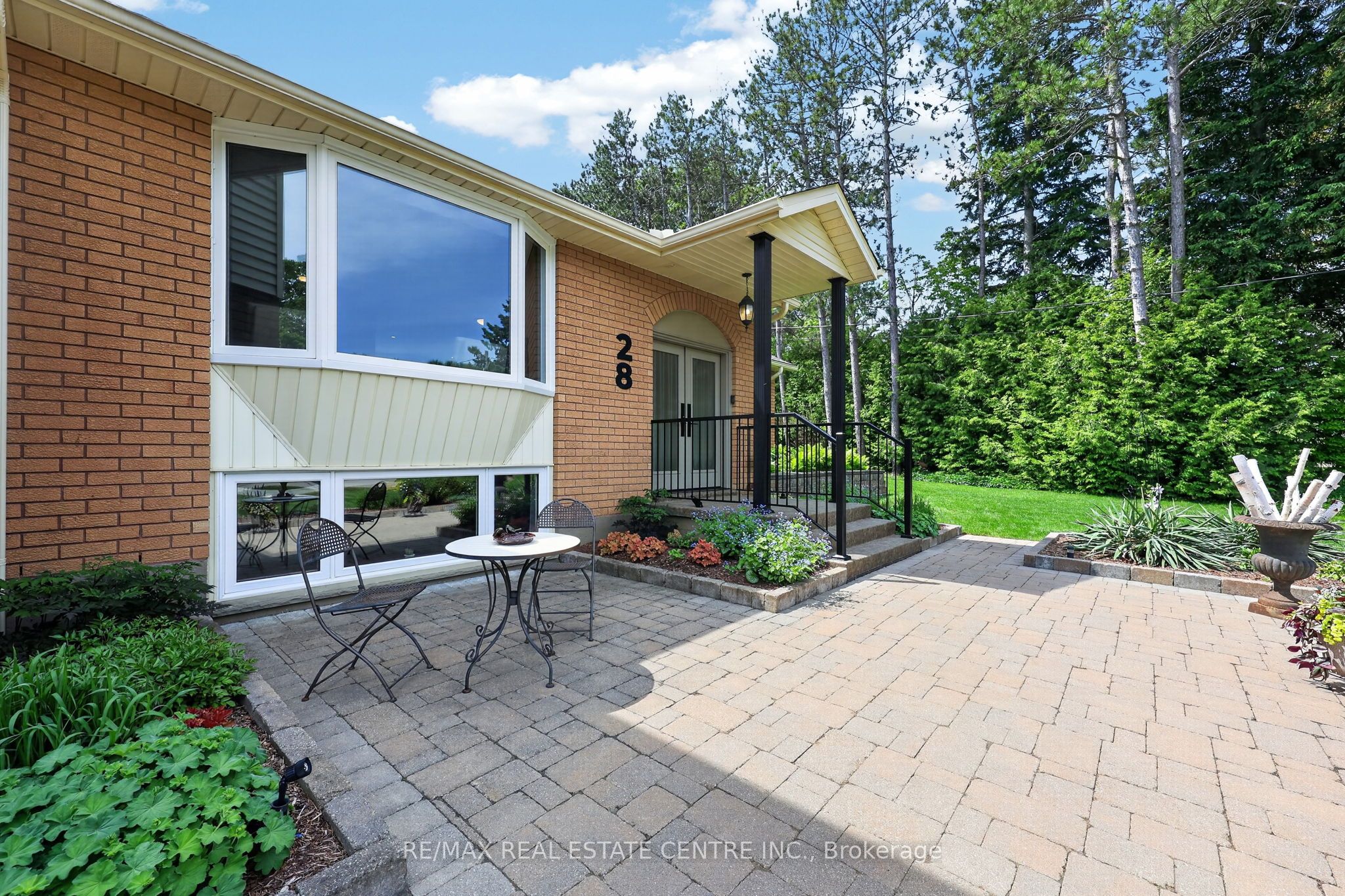 28 Starrview Crescent