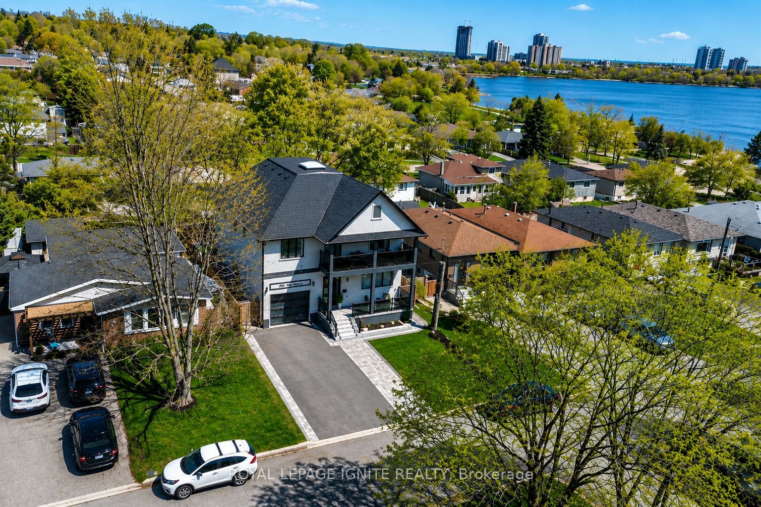 958 Mink Street
