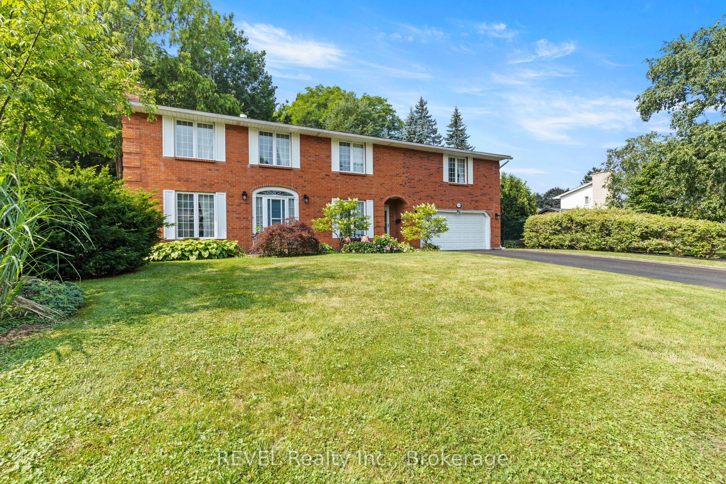 7190 Waterloo Drive