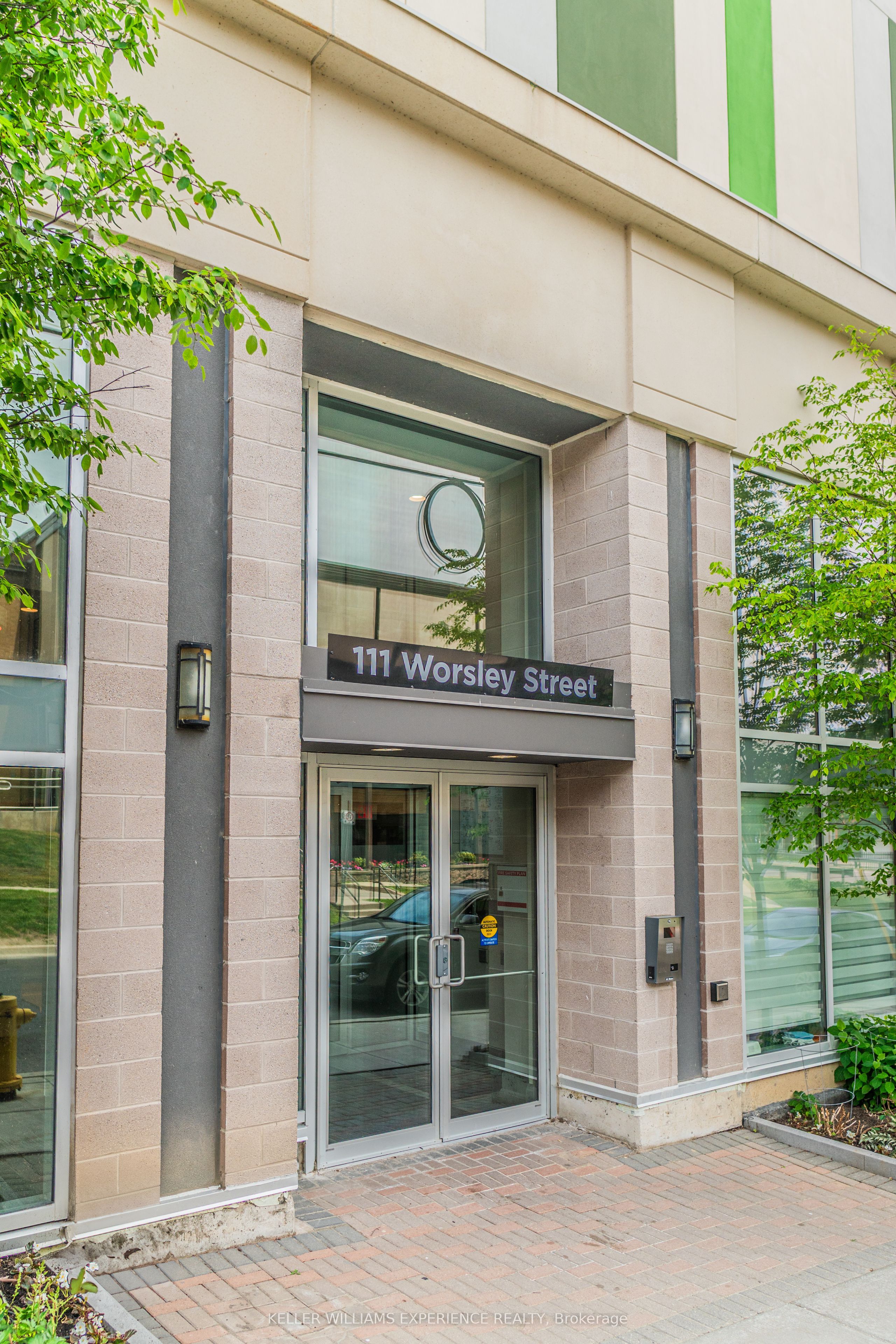 111 Worsley Street GPH1