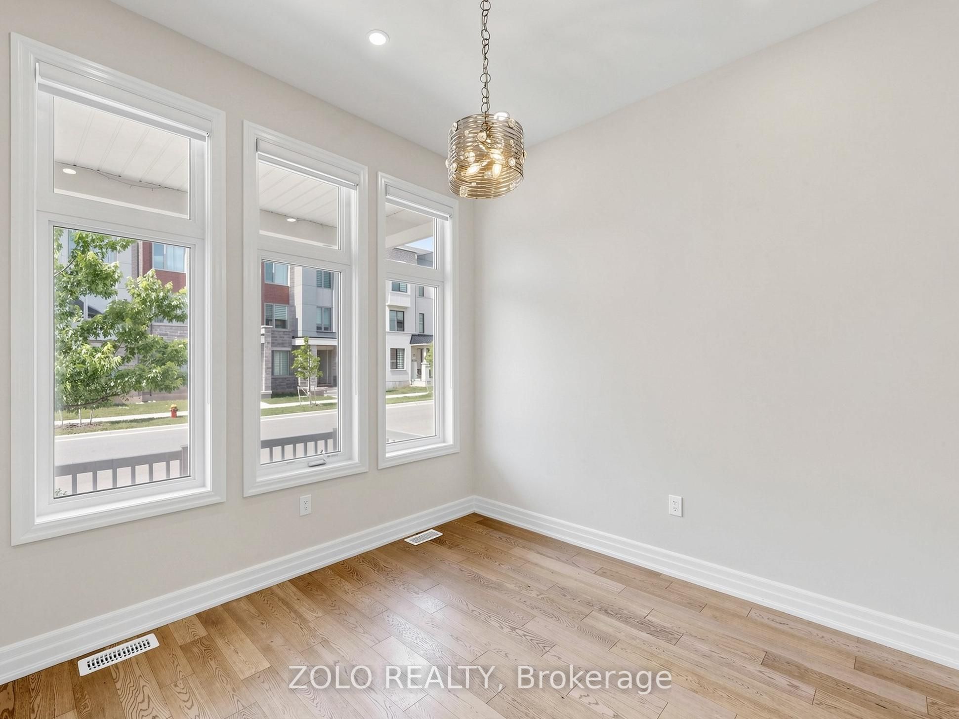 3061 William Cutmore Boulevard