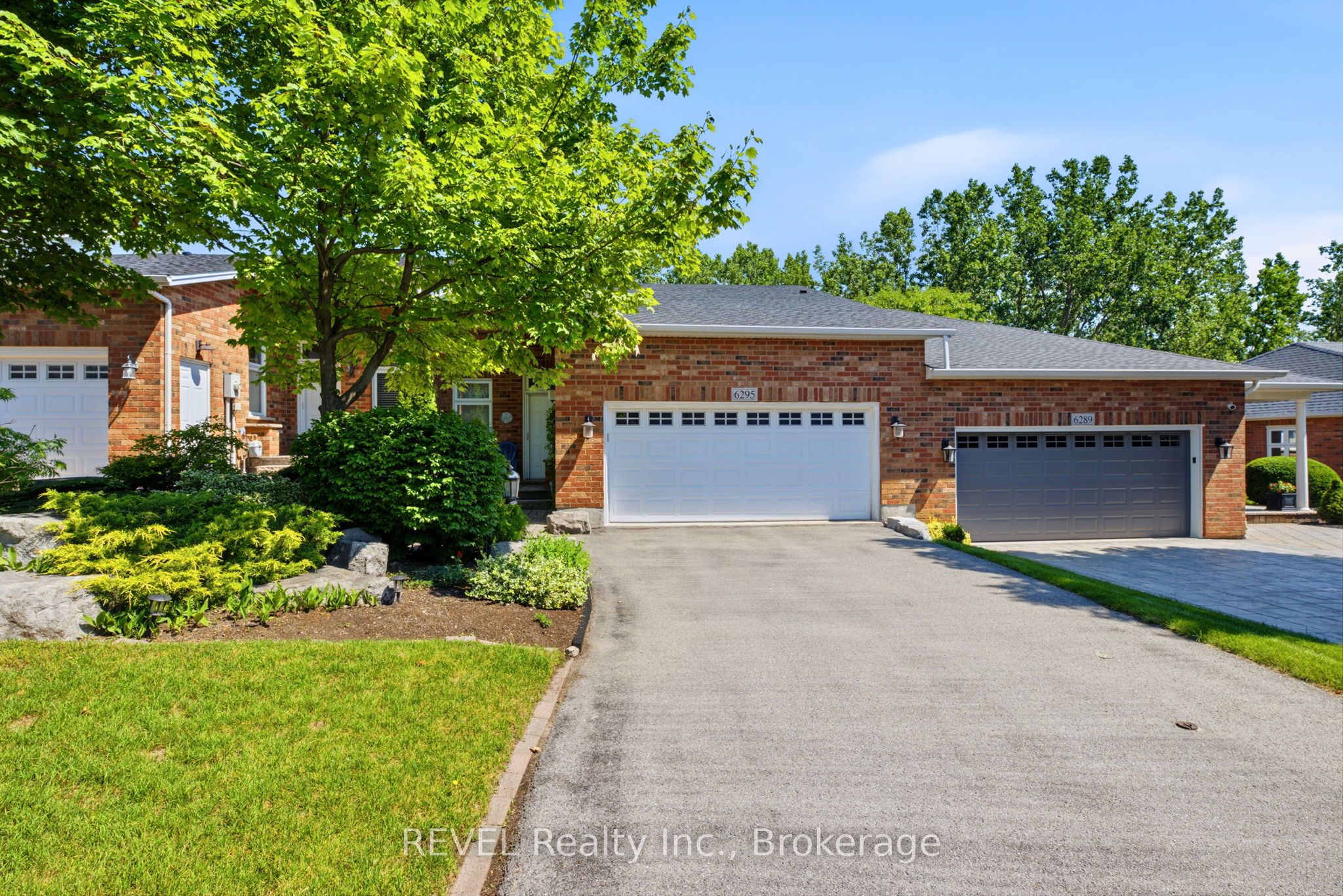6295 Forest Ridge Drive