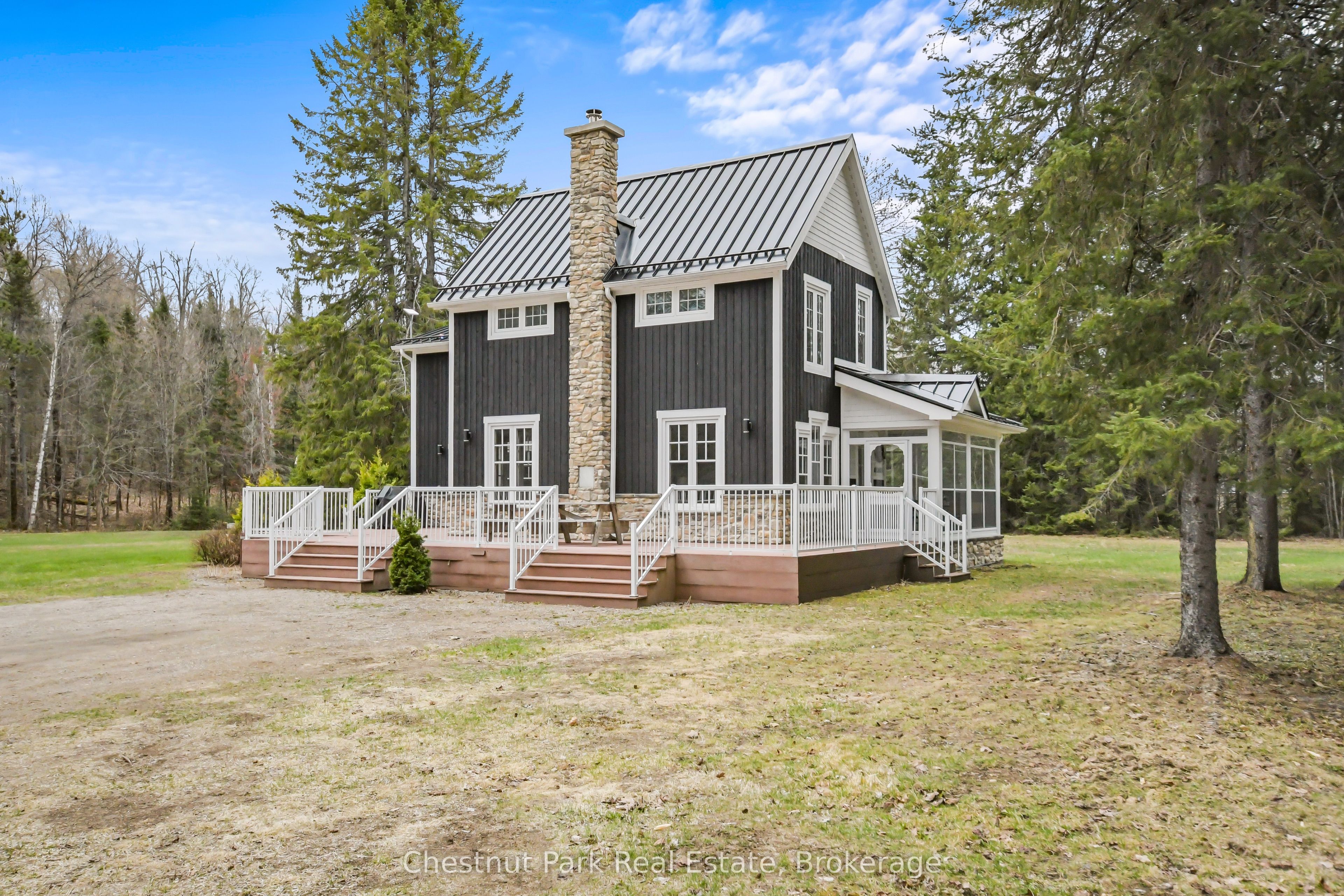 12 Emsdale Lake Road