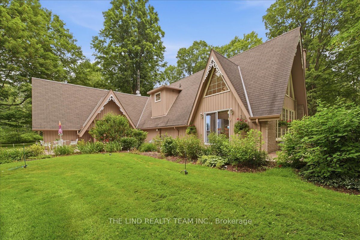 100 Bridle Path