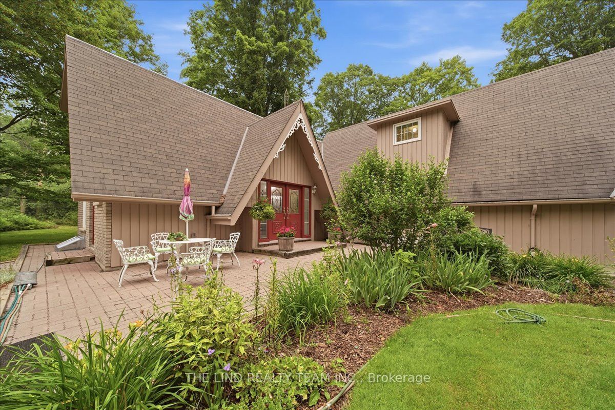 100 Bridle Path
