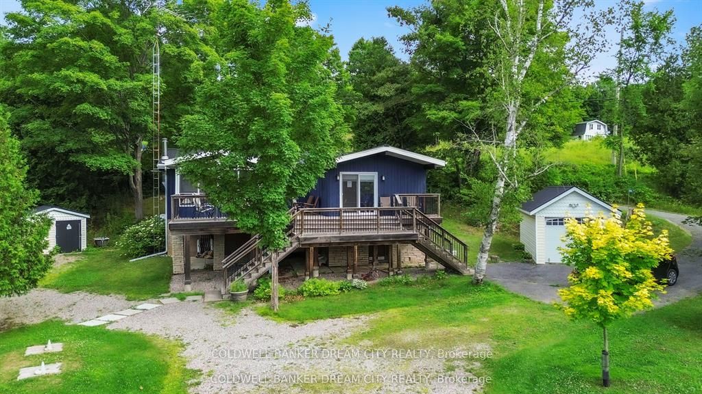 1004A ALMOND Lane