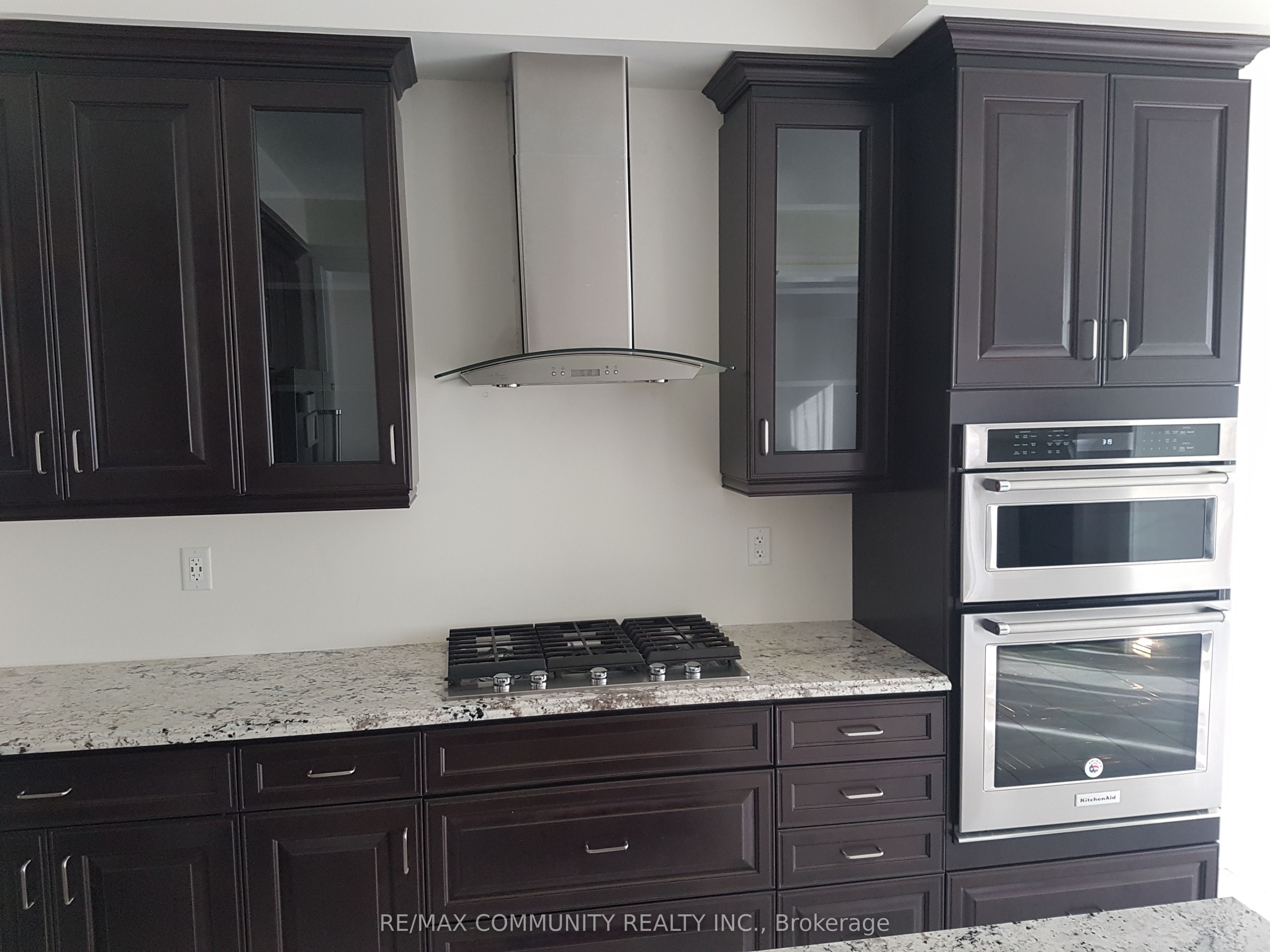 2447 Moonlight Crescent