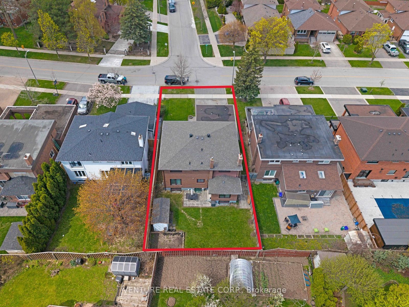 83 Jeanne Drive