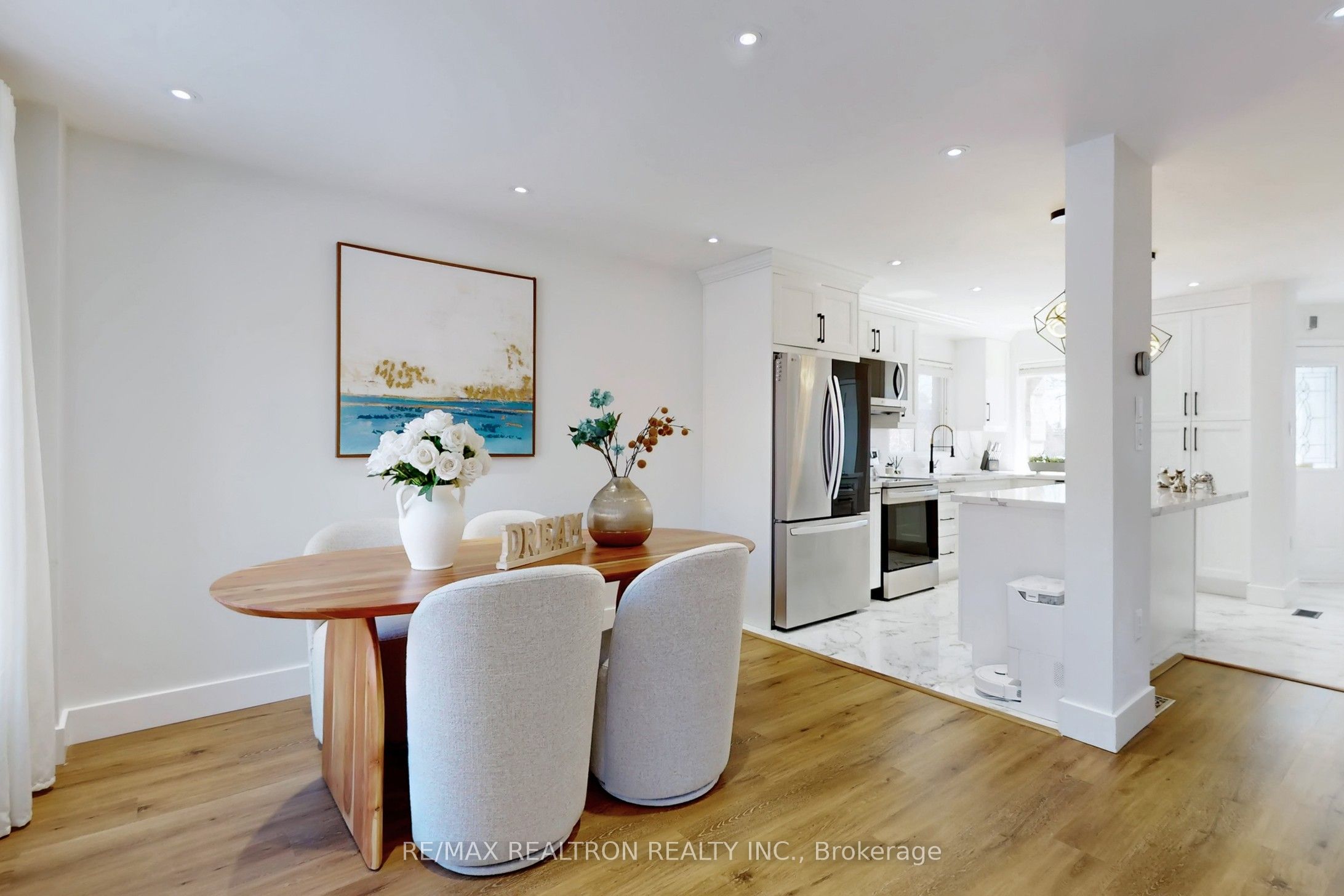 35 Carnelly Crescent