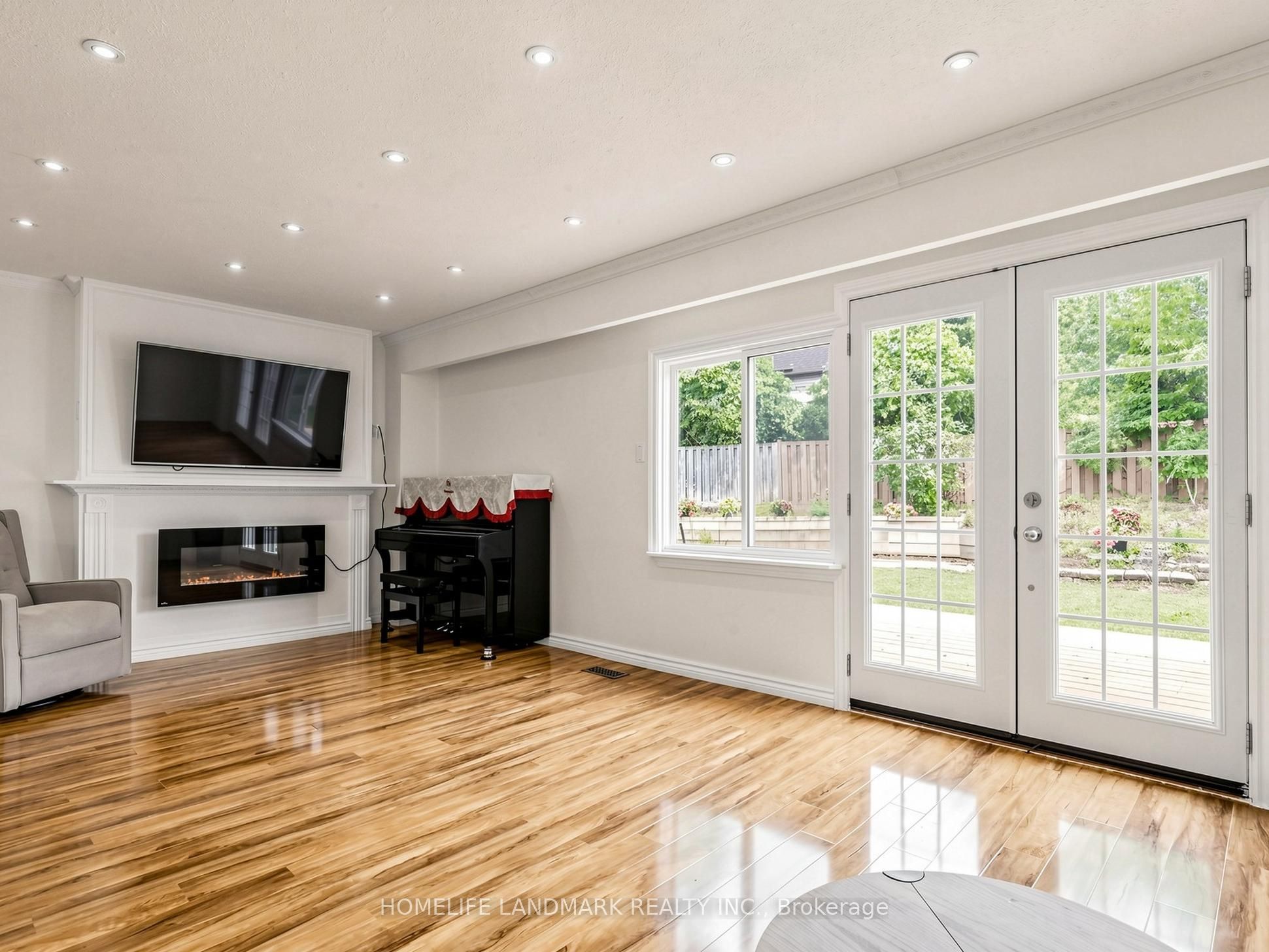 662 Merlin Court