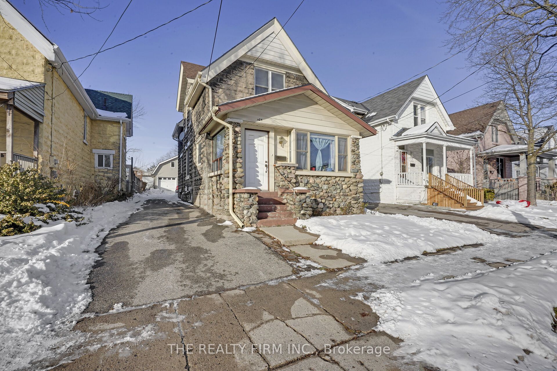 924 Princess Avenue