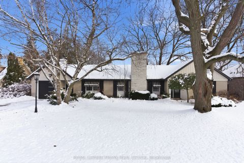 739 Masson Street Oshawa ON L1G 5A7