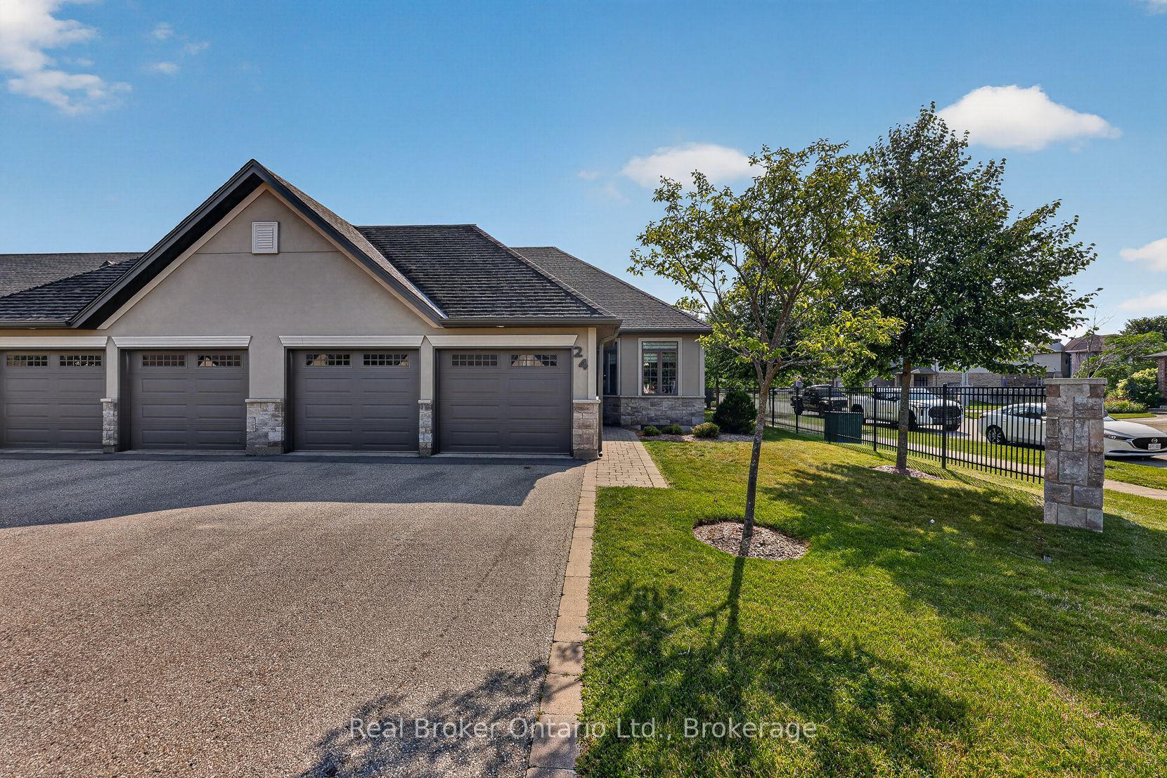 247 Munnoch Boulevard 24