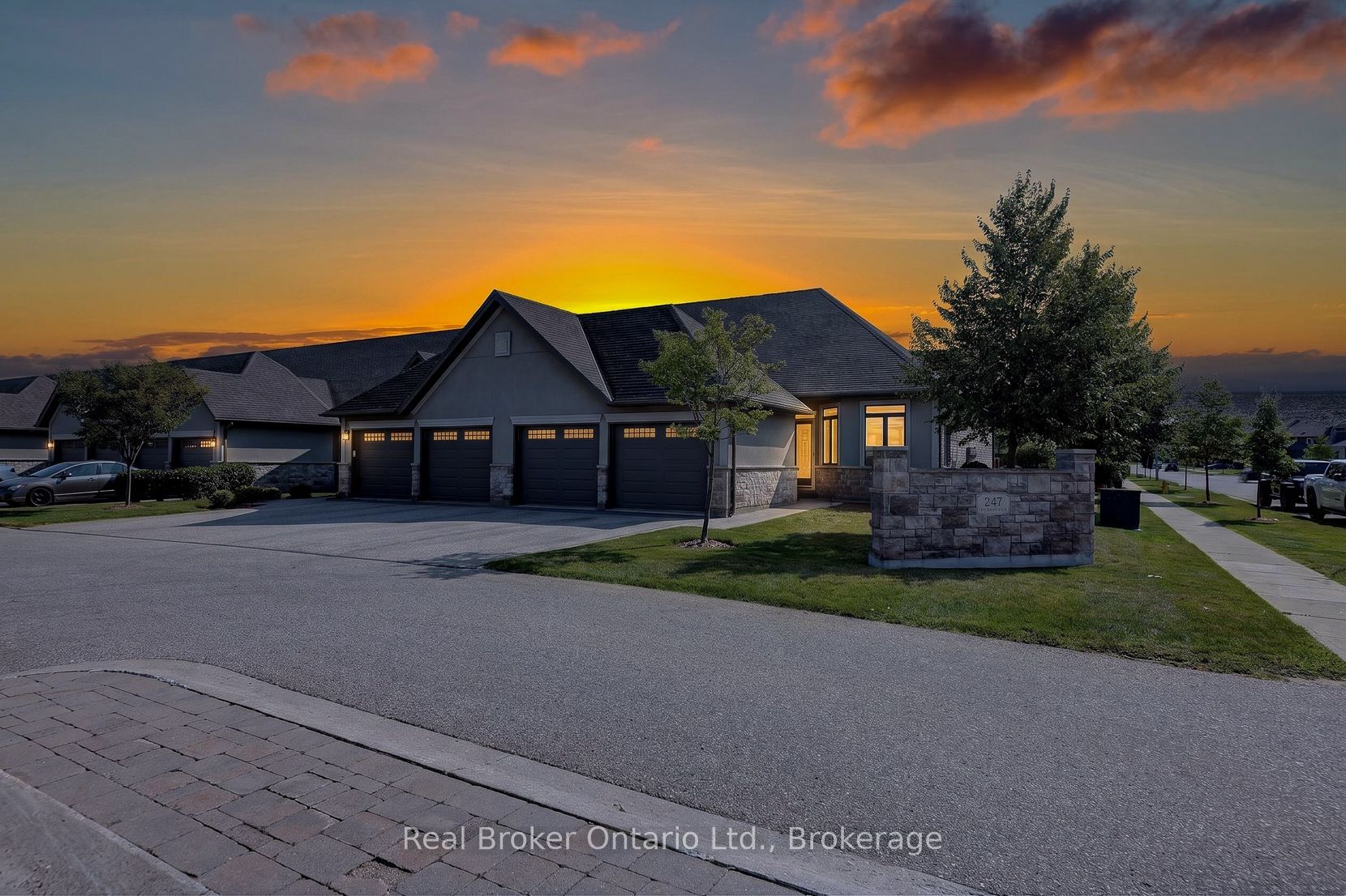 247 Munnoch Boulevard 24