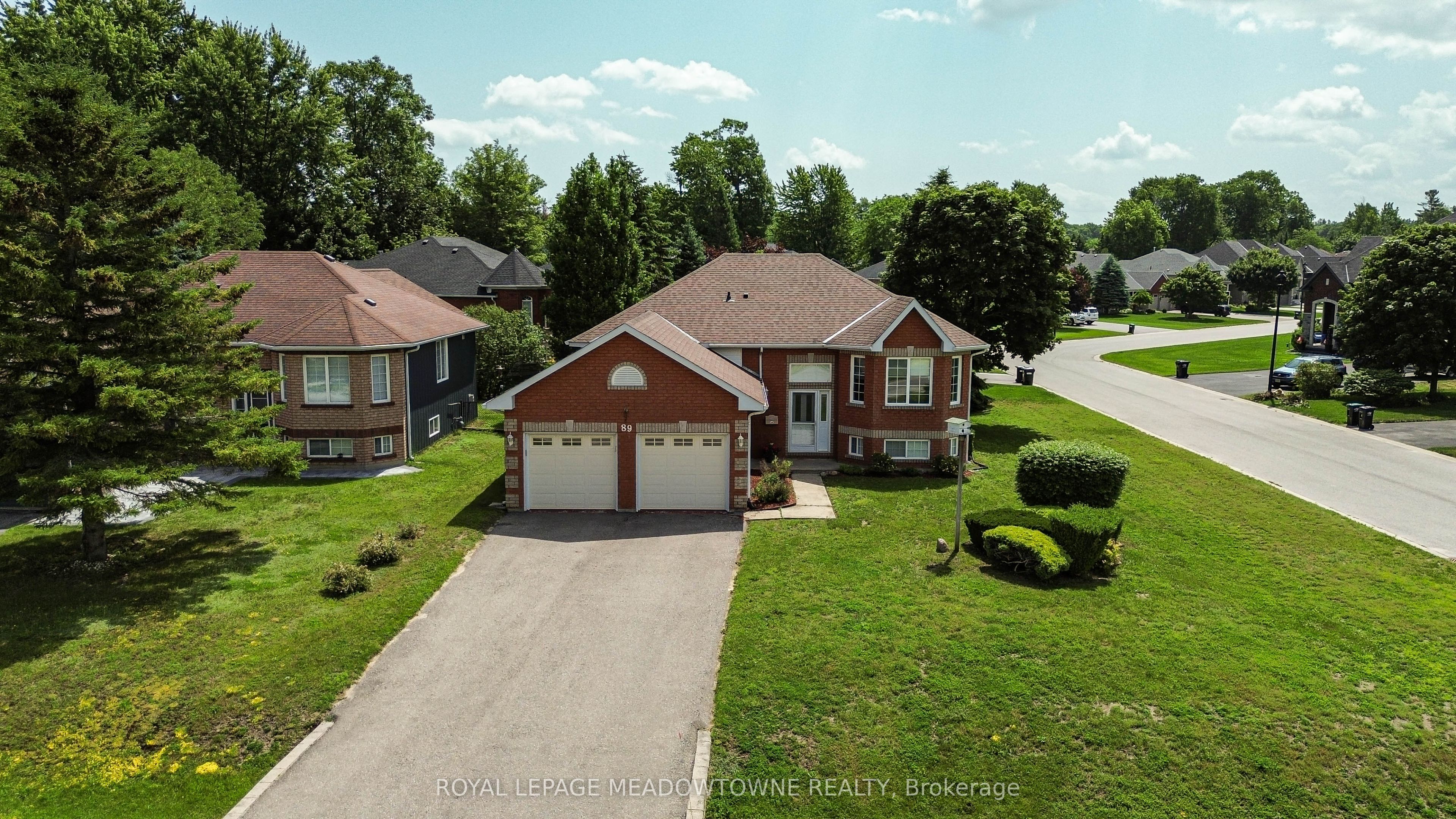 89 Royal Beech Drive