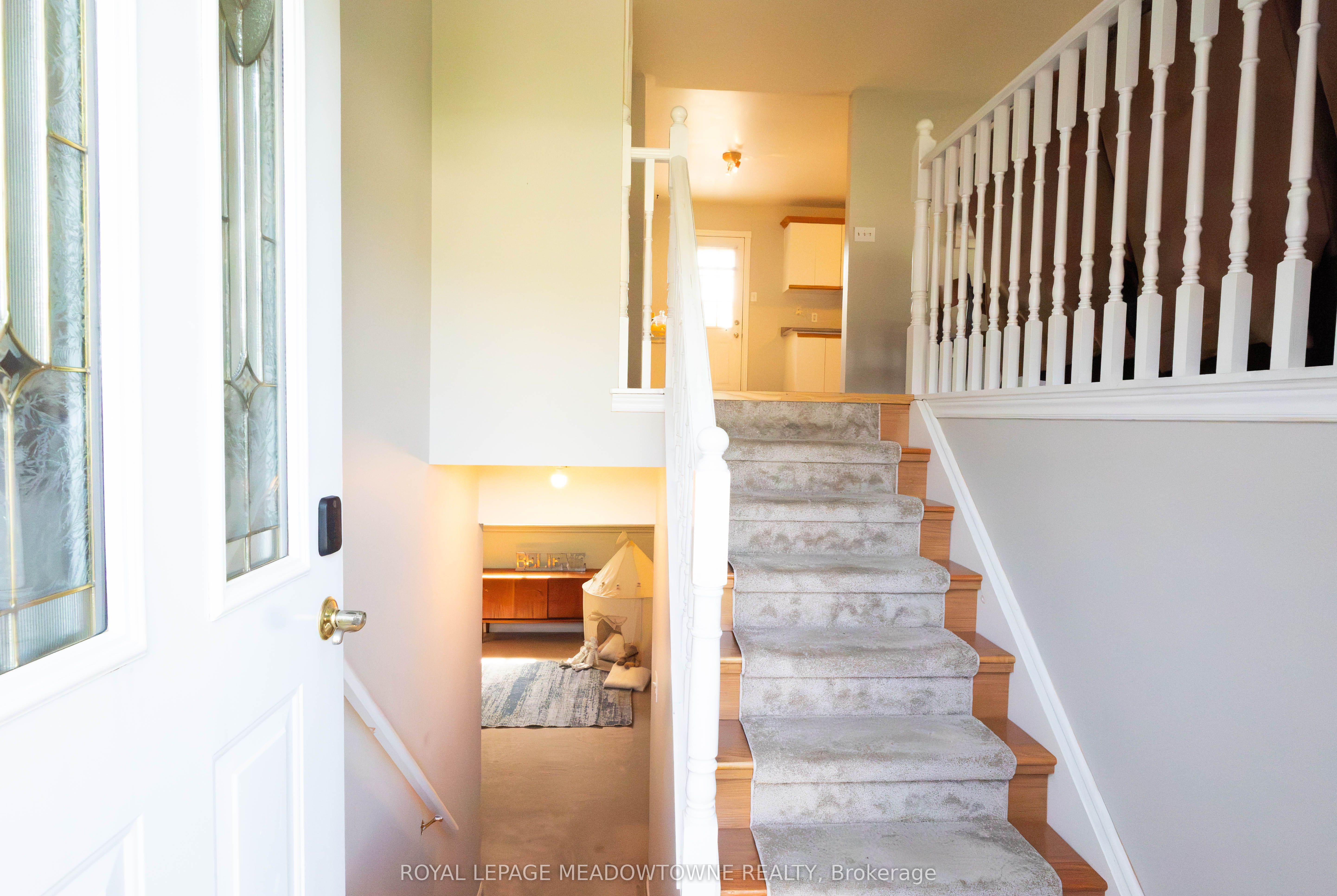 89 Royal Beech Drive