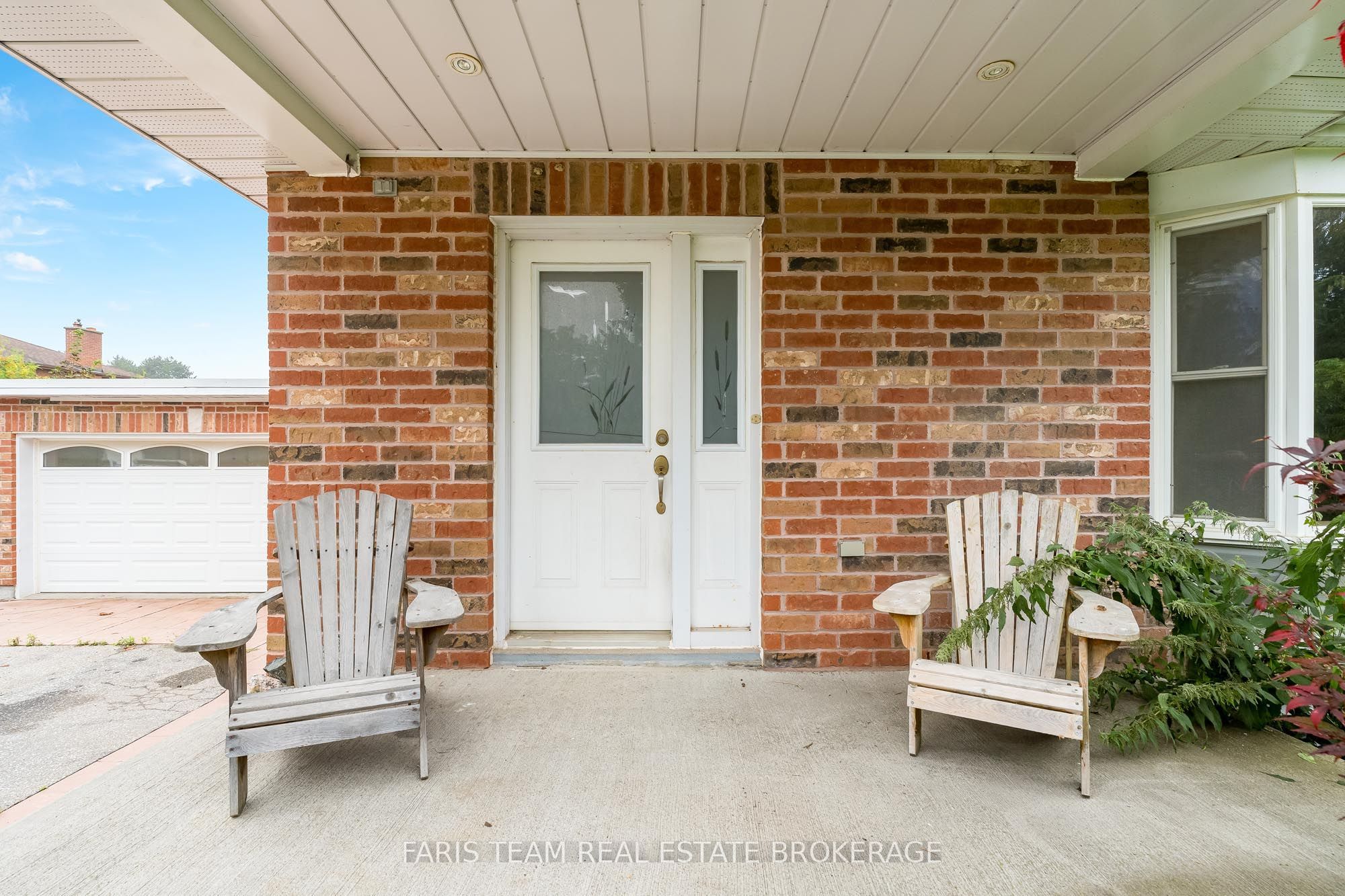 2656 Rundle Road
