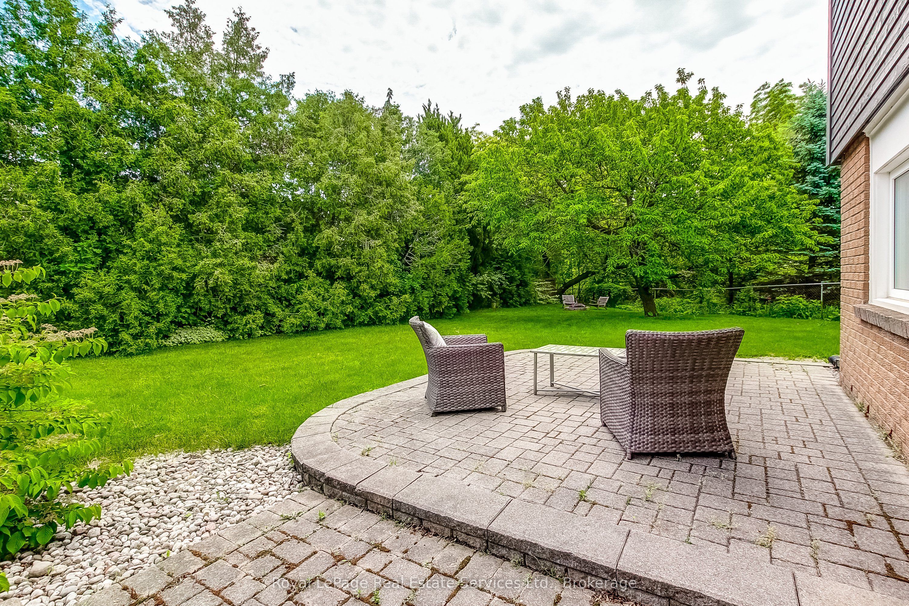 453 Warminster Drive