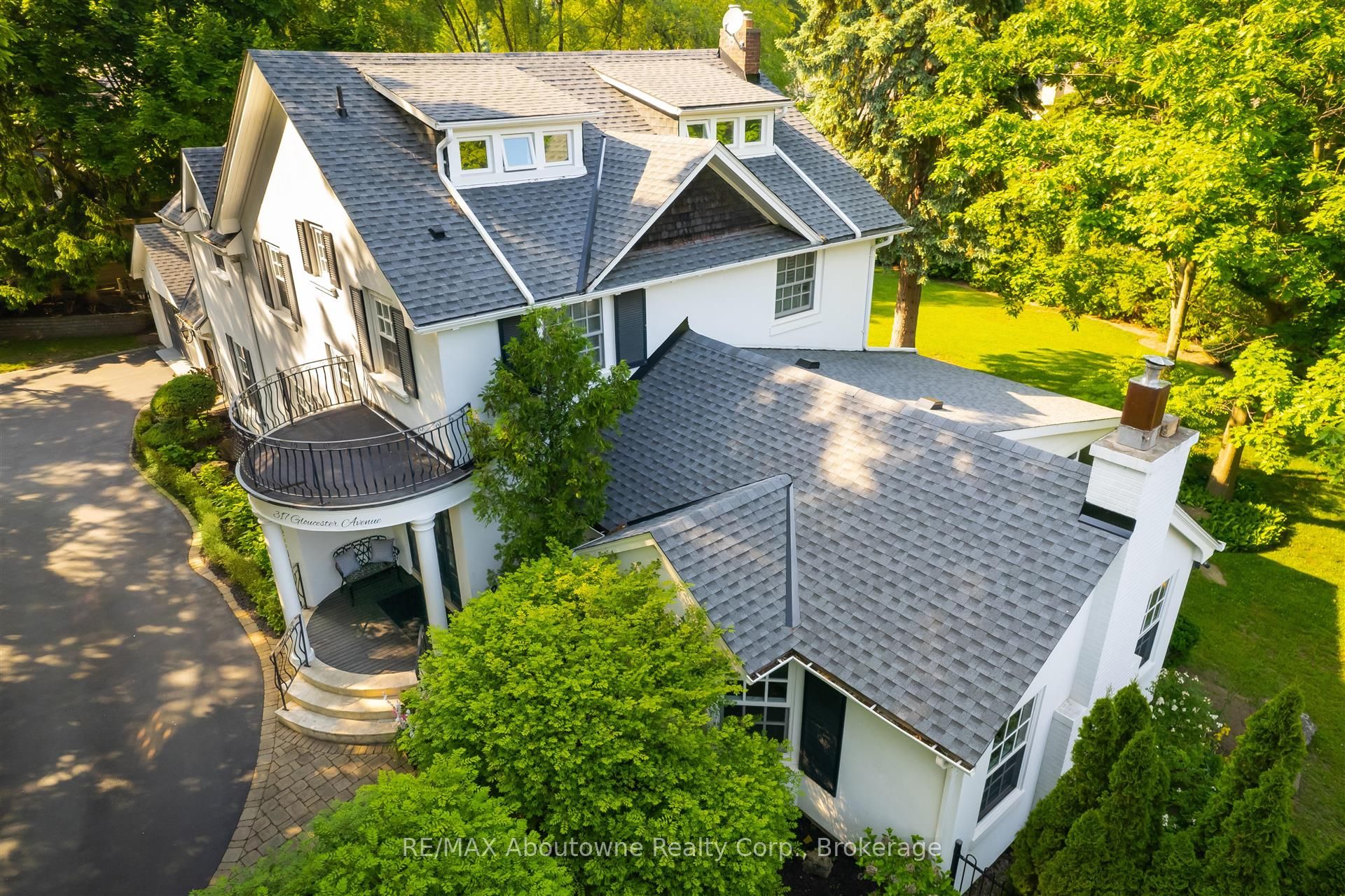 317 Gloucester Avenue