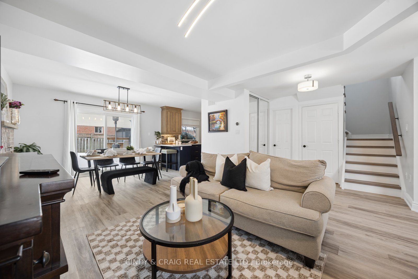 107 Hemingford Place