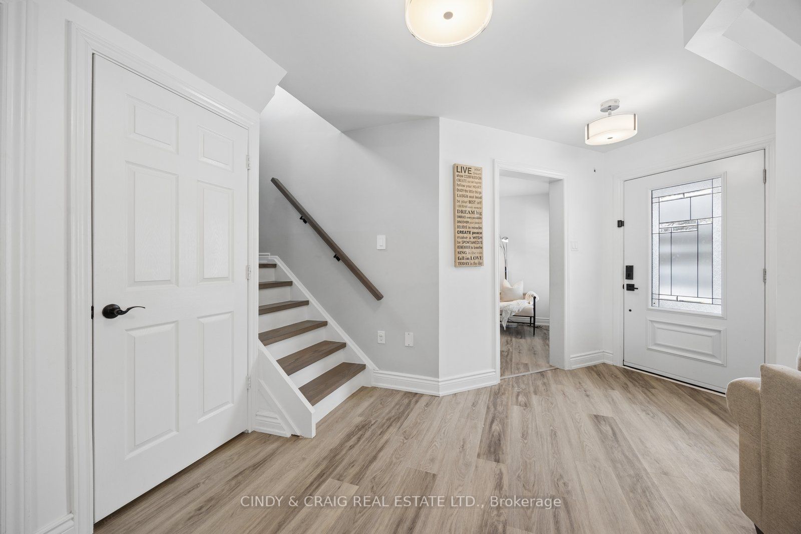 107 Hemingford Place