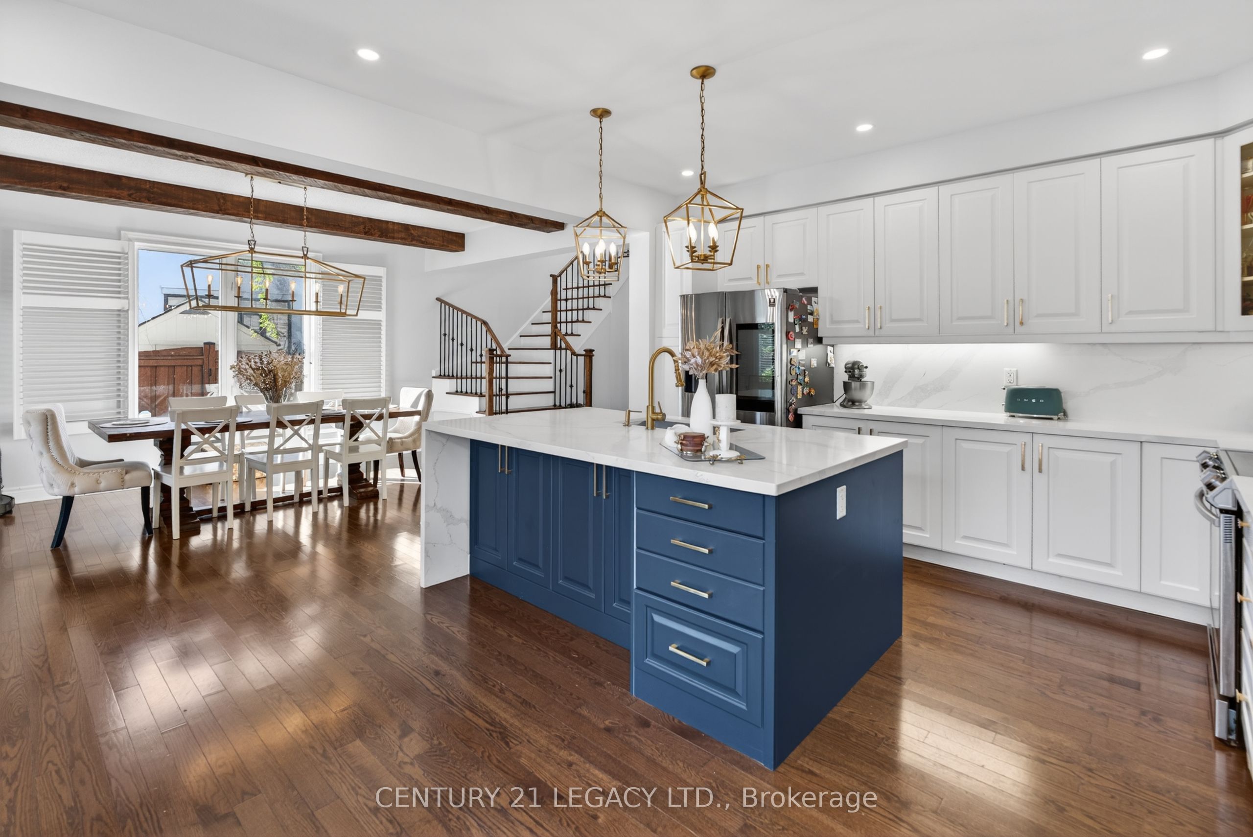 33 Andretti Crescent