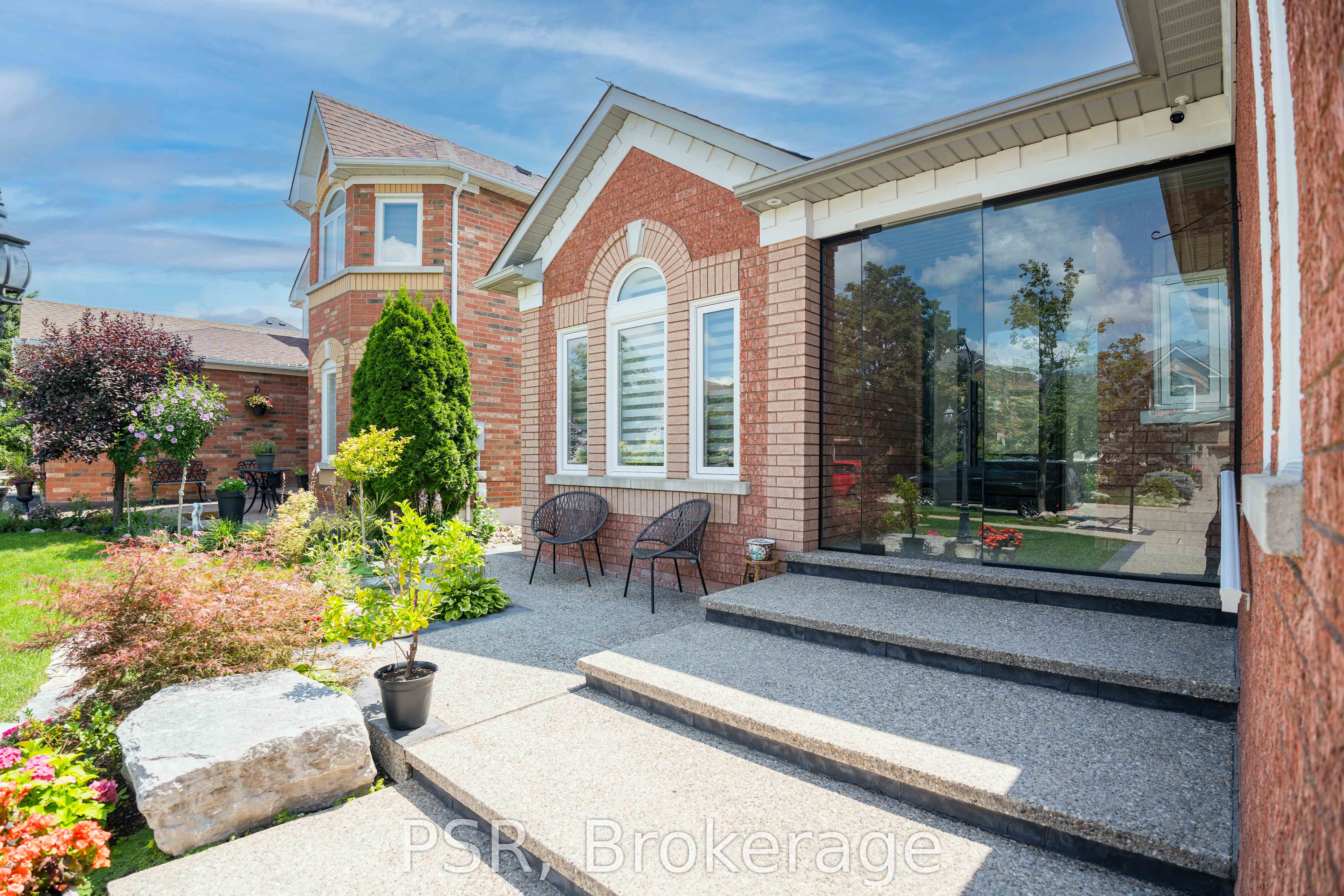 81 Shawbridge Boulevard