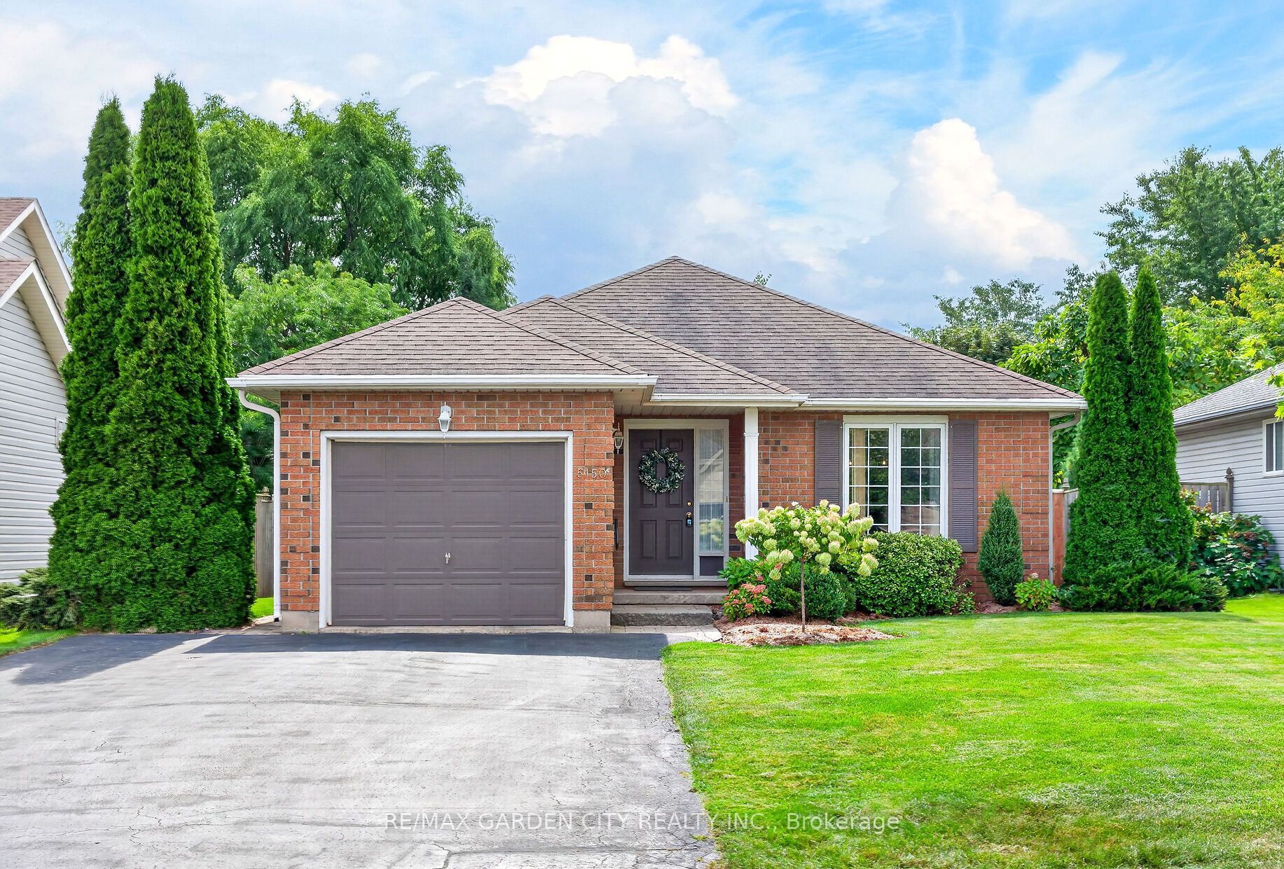 5150 Meadowood Lane