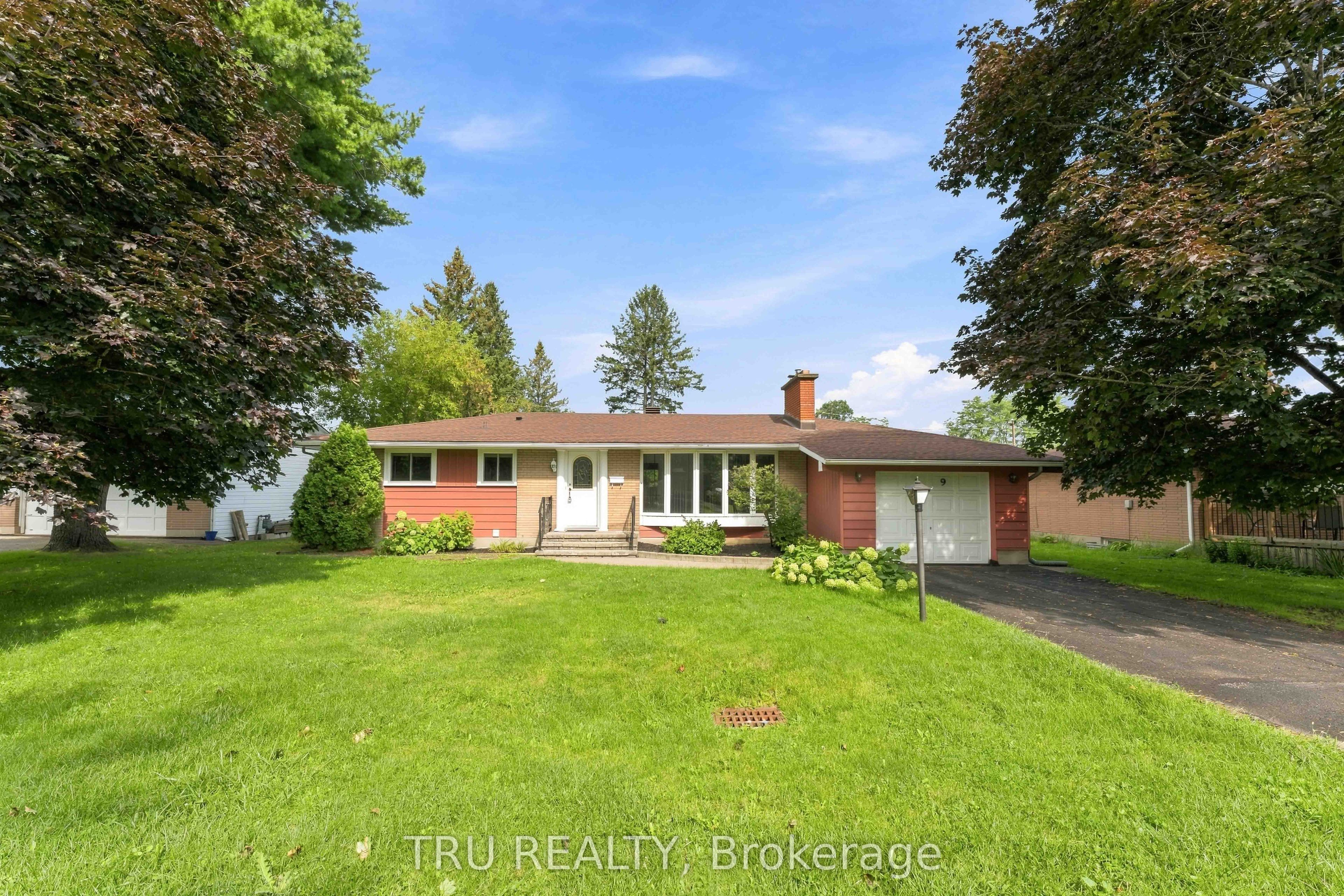 19 Ellery Crescent