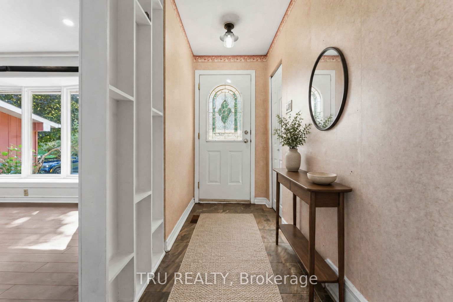 19 Ellery Crescent