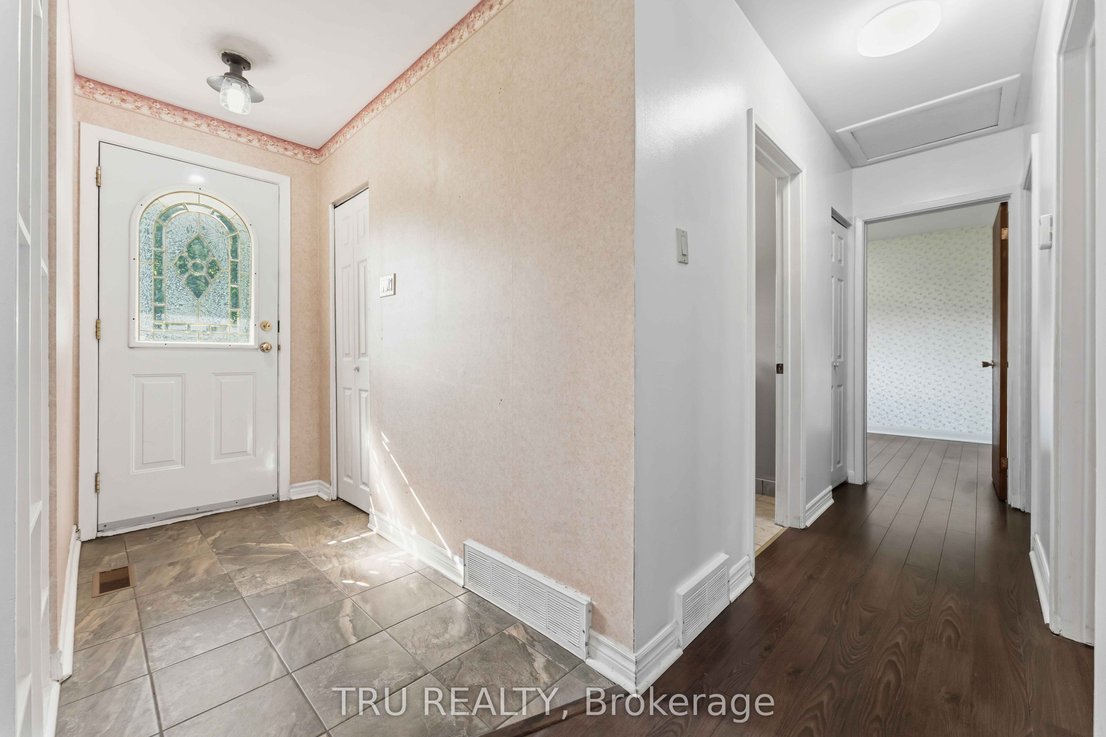19 Ellery Crescent