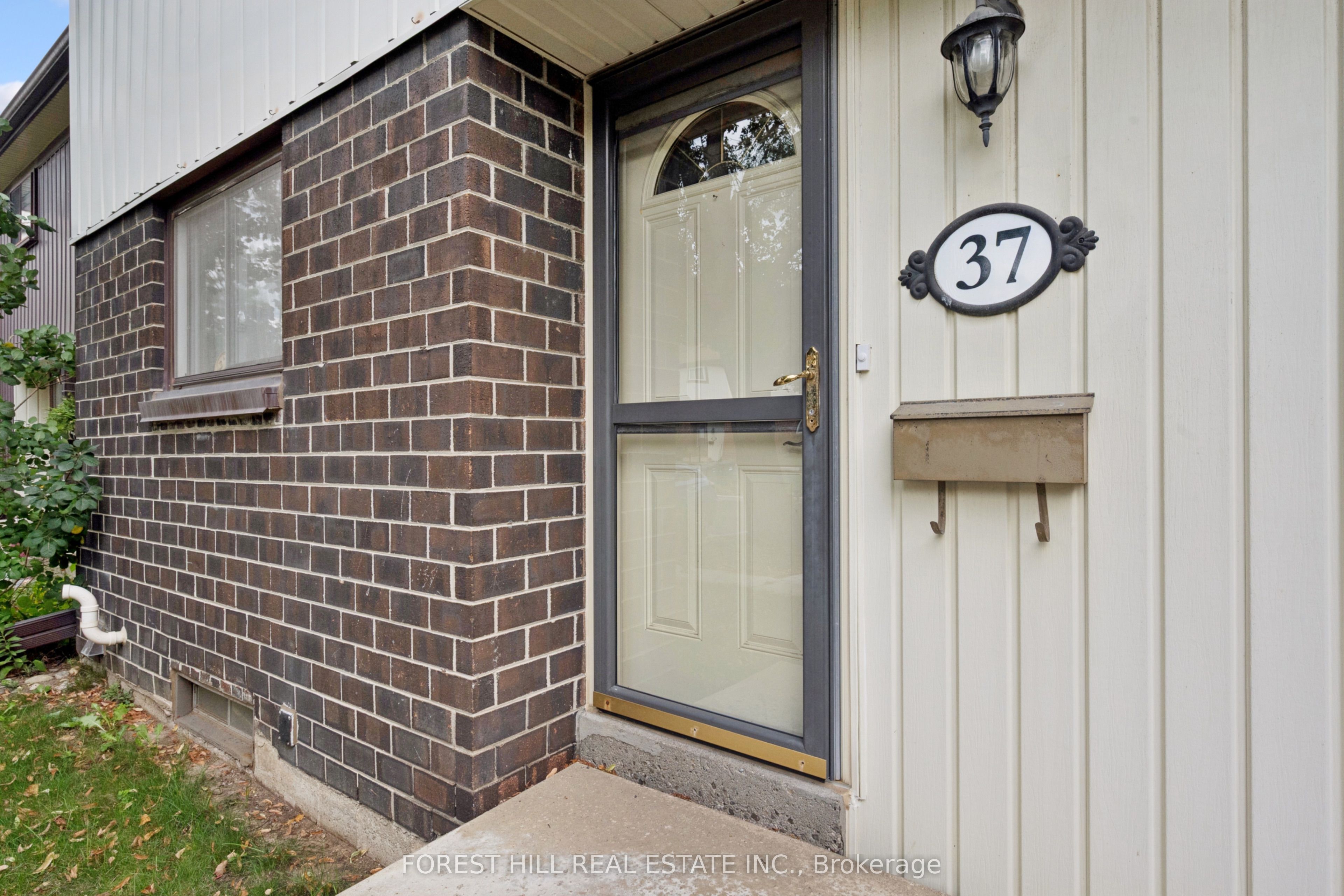 45 Marksam Road 37