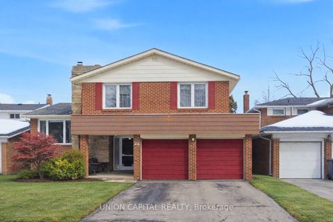 60 Groomsport Crescent Toronto E05 ON M1T 2K9