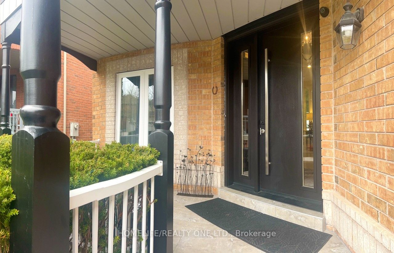 96 Estate Garden Drive
