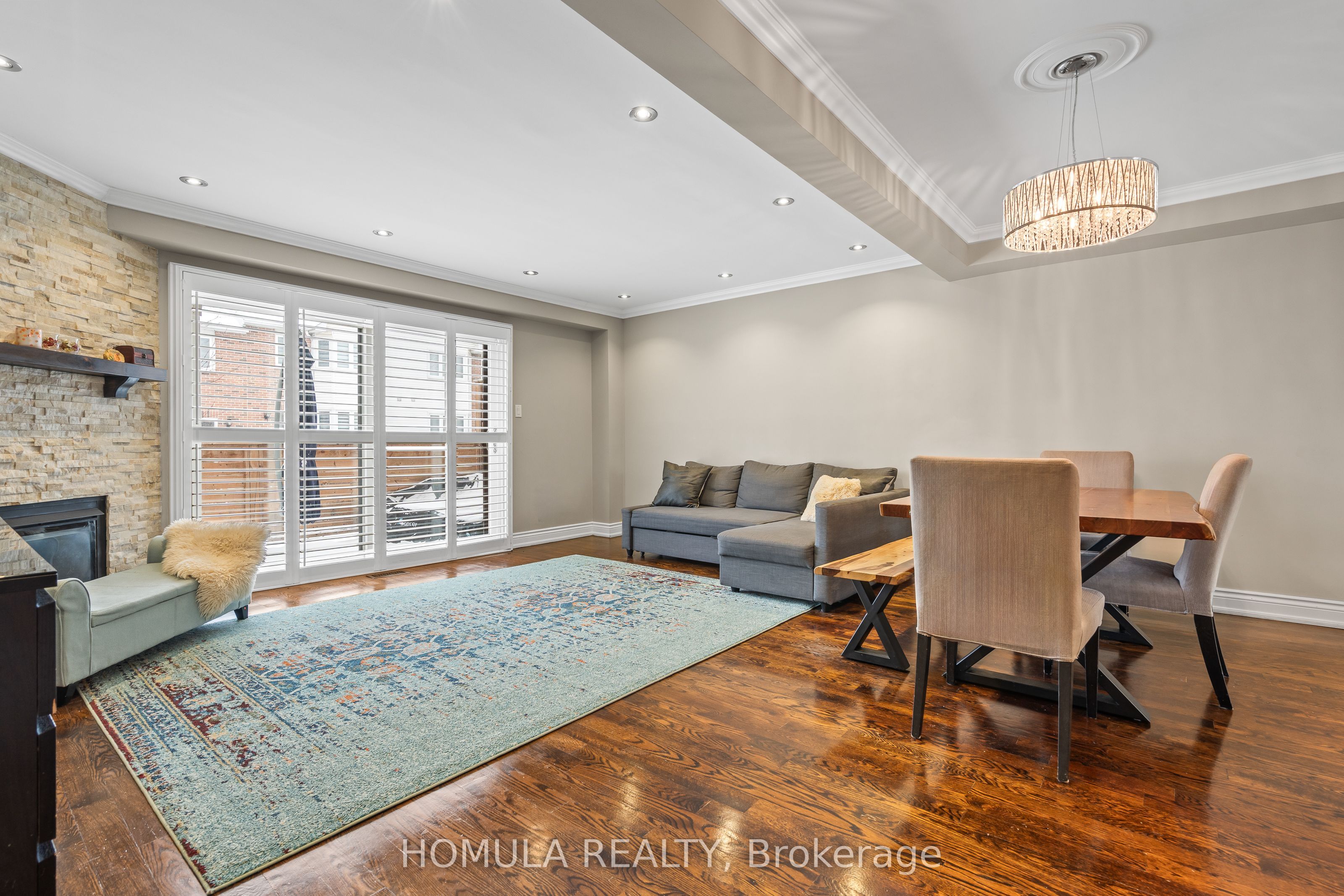 211 Woodbridge Avenue 5