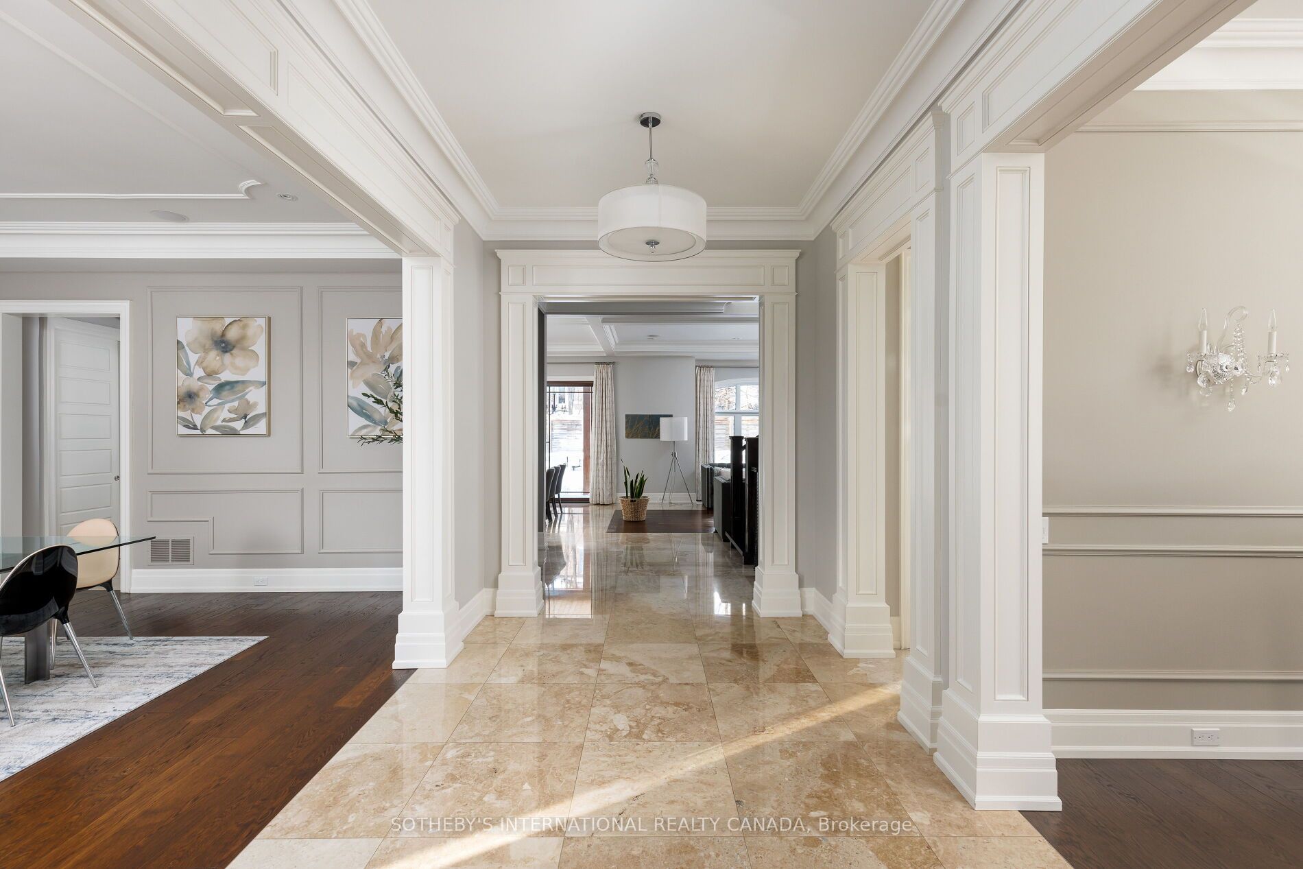 6 Weller Crescent