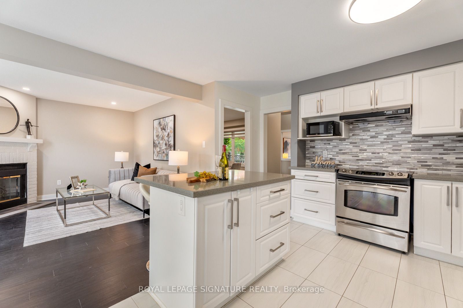 2053 Blue Ridge Crescent