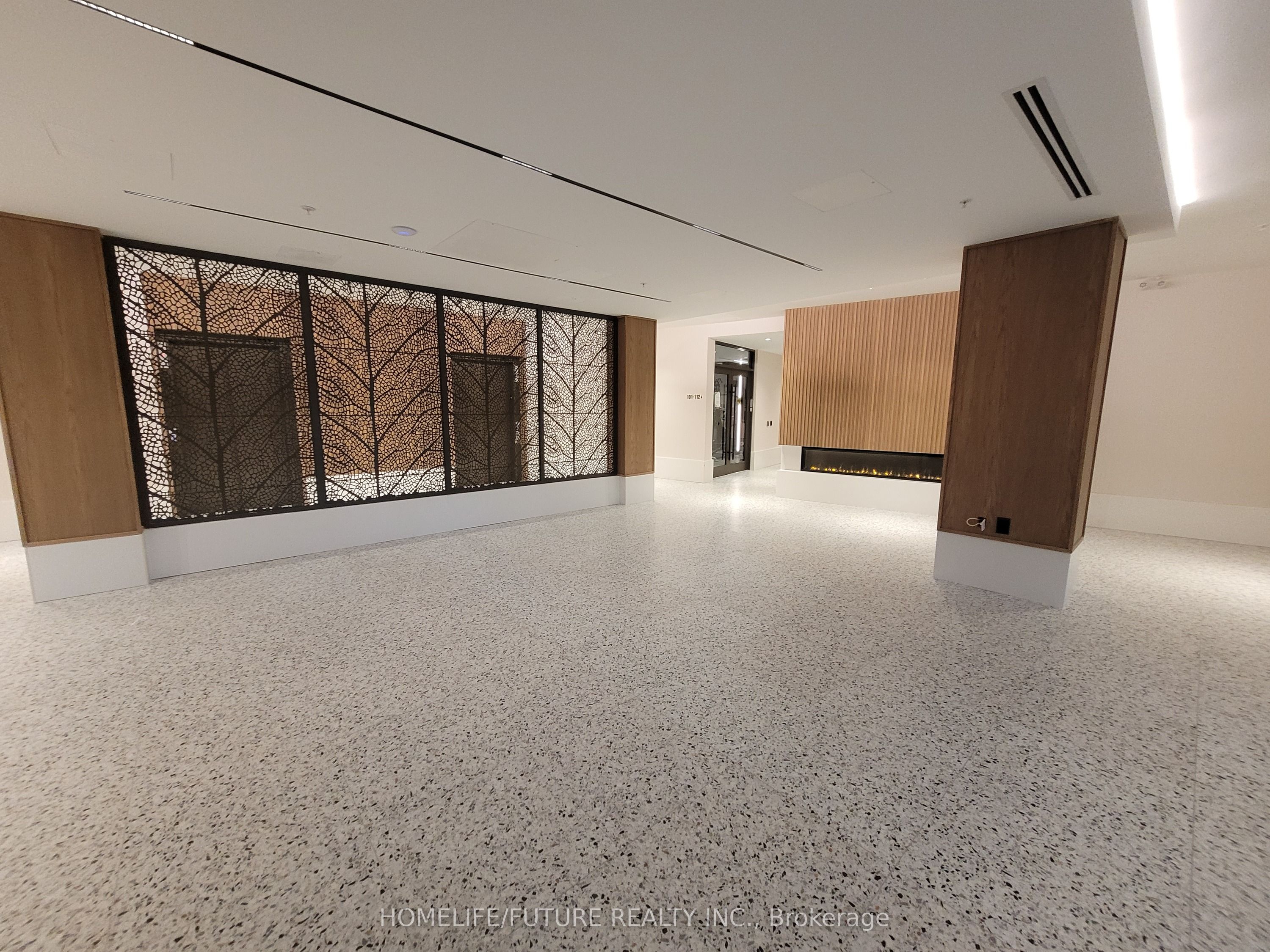 385 Artic Red Drive 426