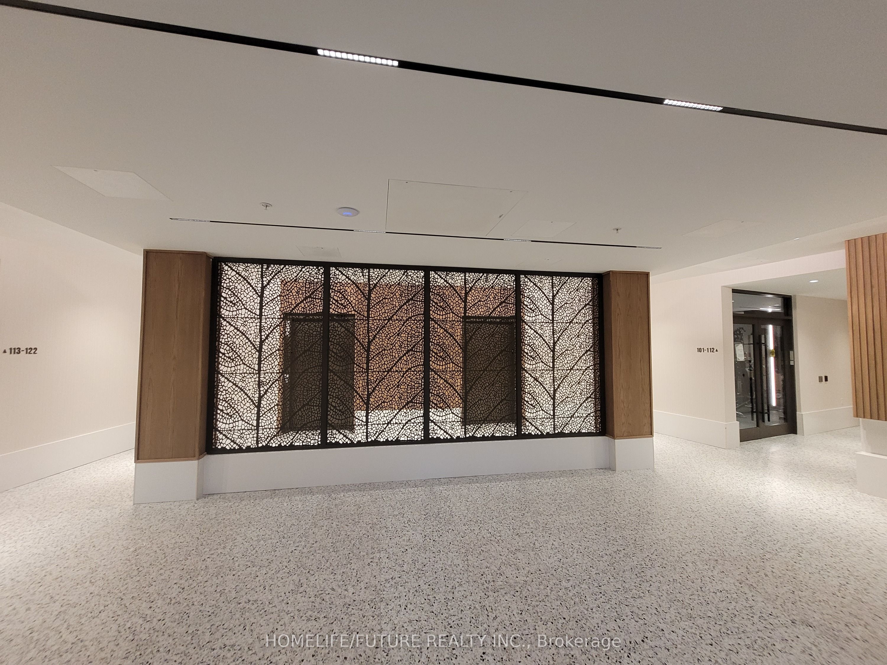 385 Artic Red Drive 426