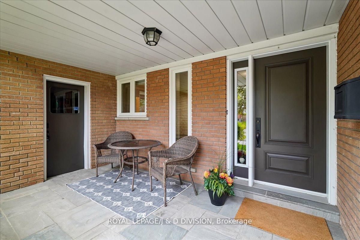 44 George Henry Boulevard