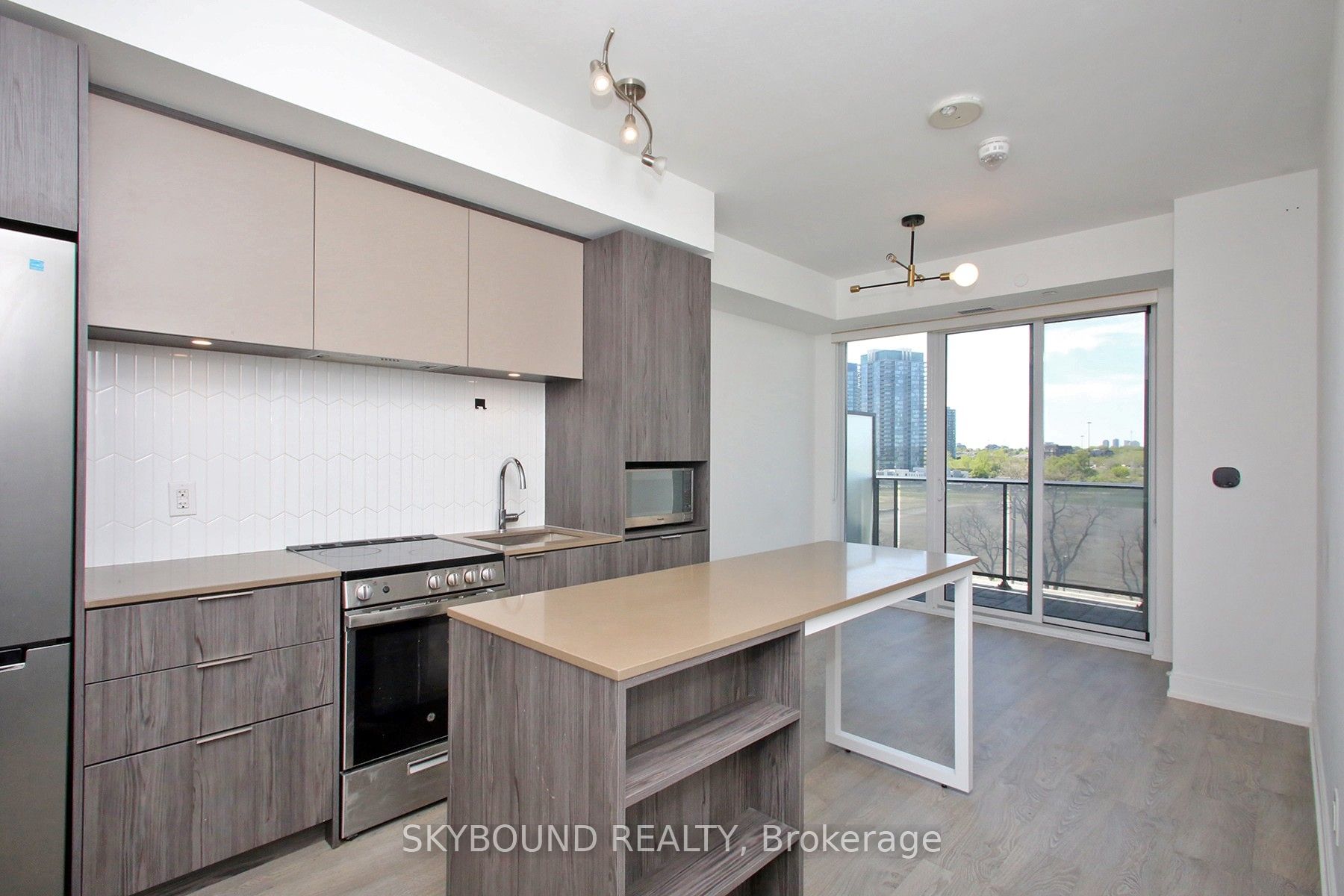 70 Annie Craig Drive 610
