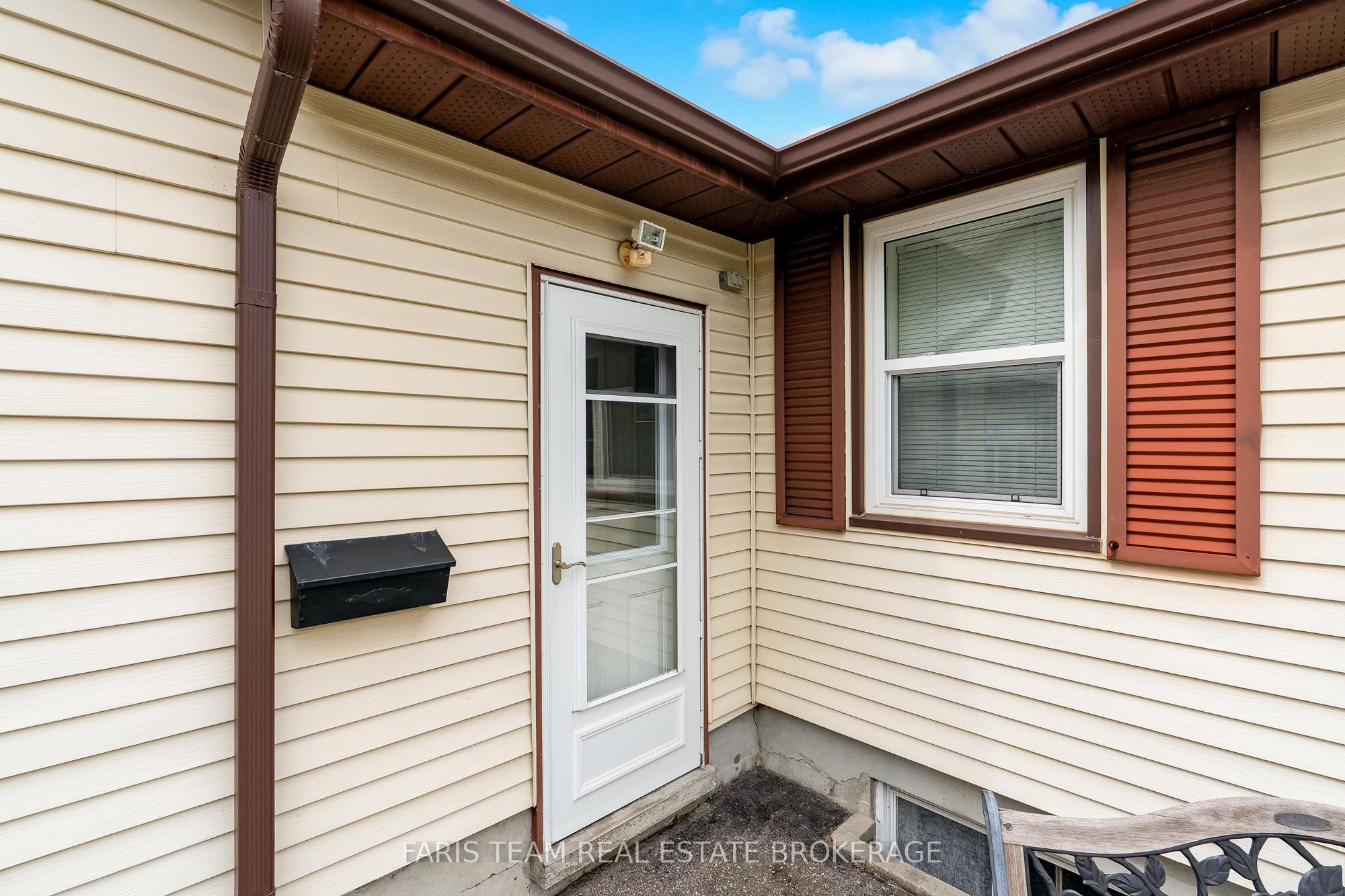 207 Warnica Road