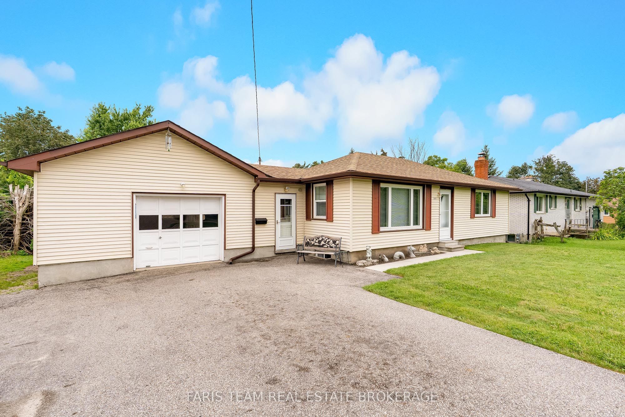 207 Warnica Road