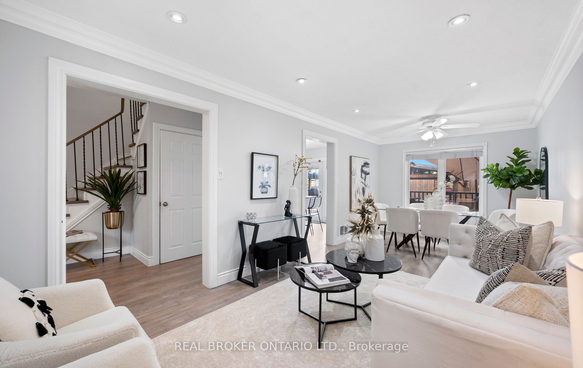 52 Vivaldi Crescent