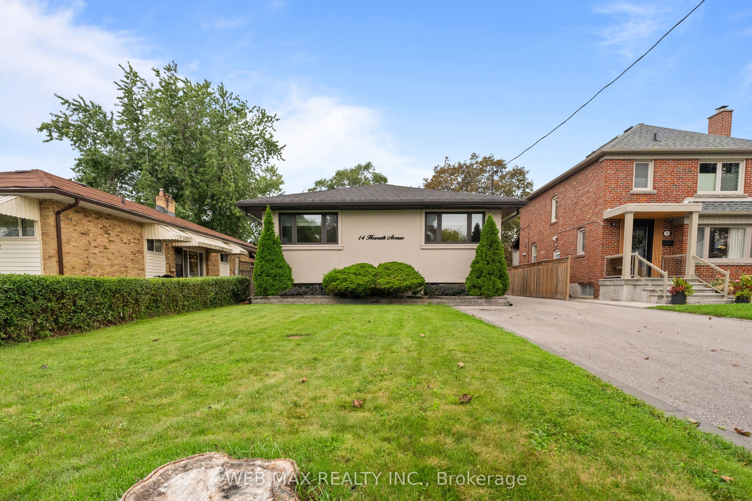 14 Howarth Avenue